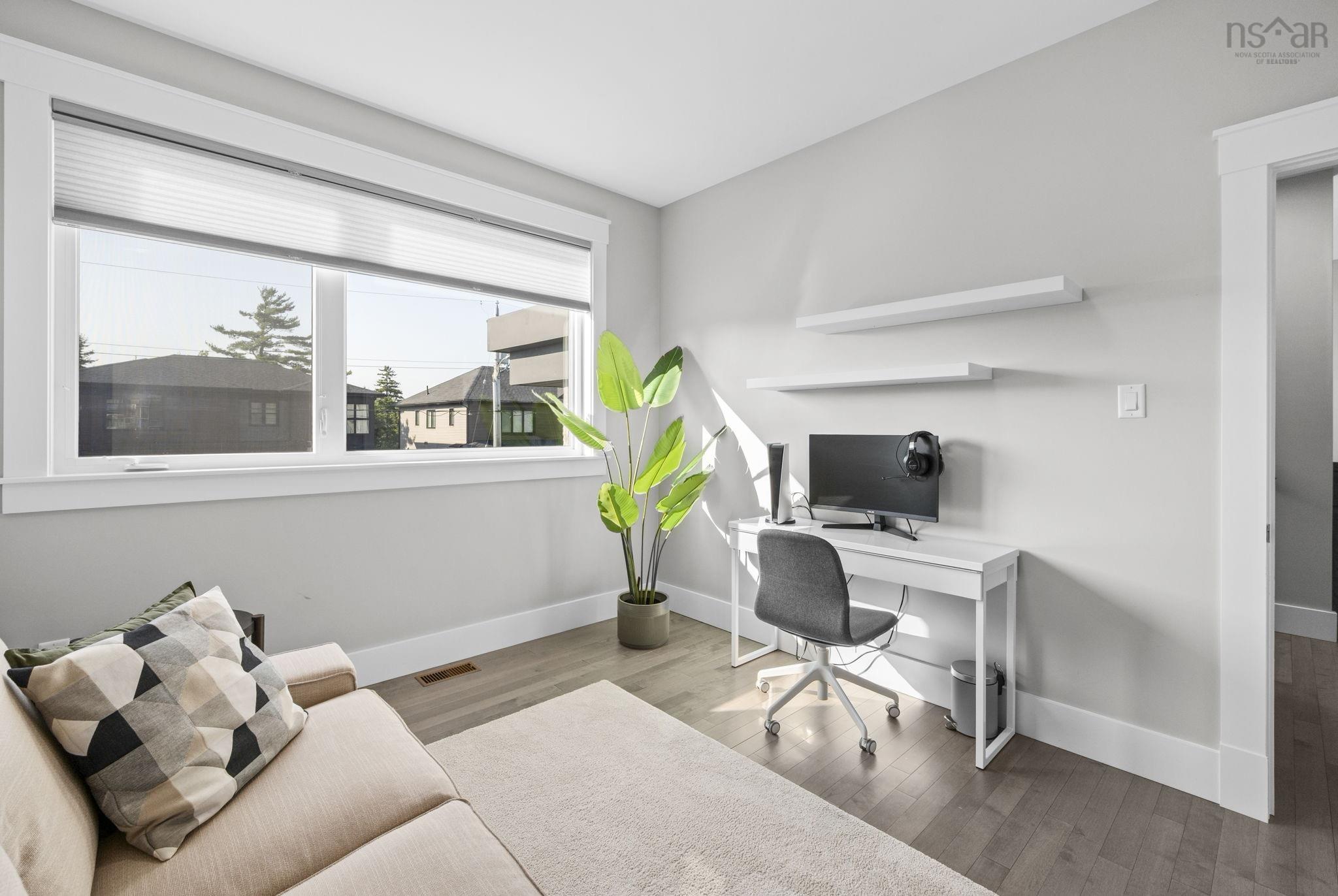 15 Theresa Mcneil Grove, Halifax, NS (MLS 202528607)