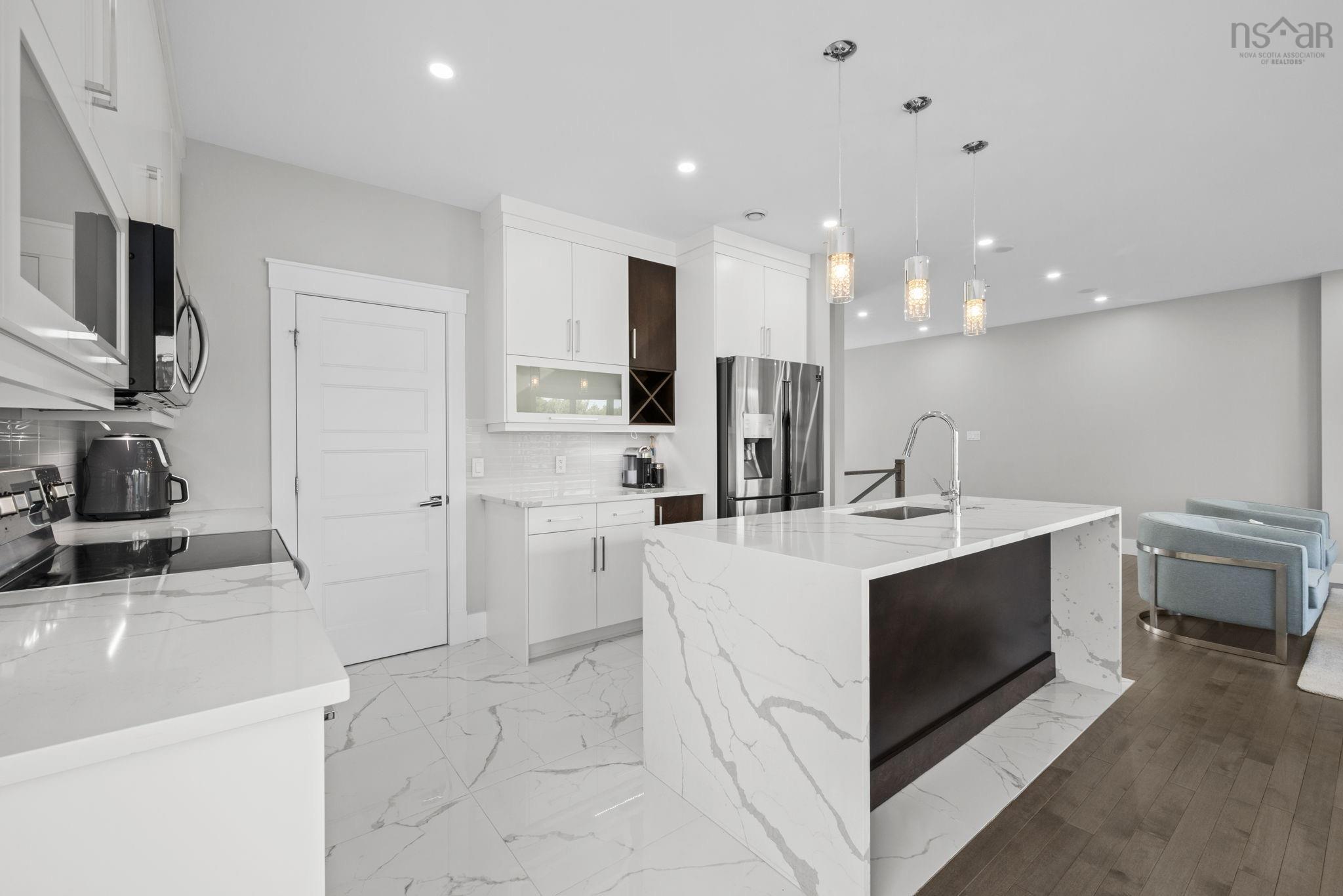 15 Theresa Mcneil Grove, Halifax, NS (MLS 202528607)