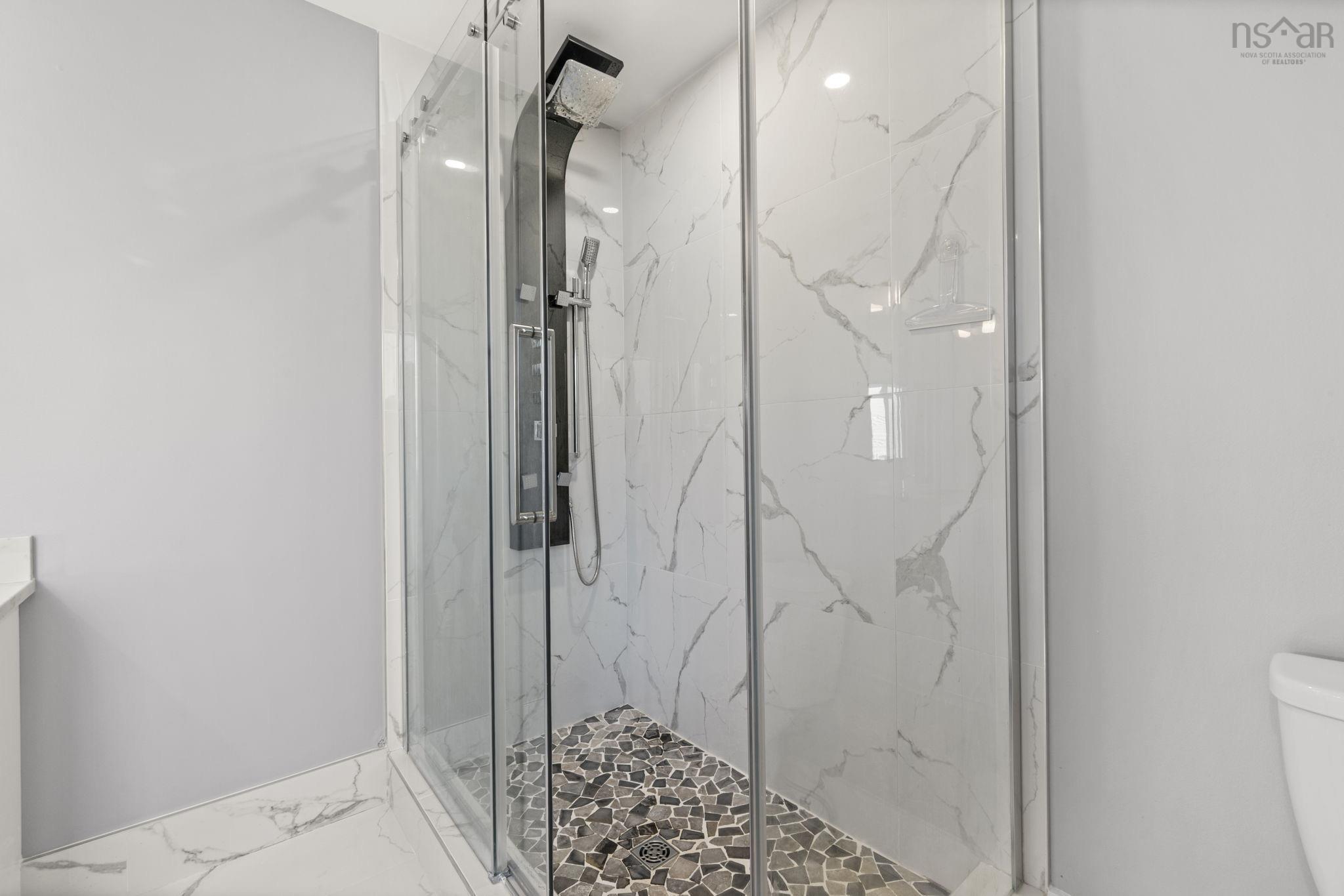 15 Theresa Mcneil Grove, Halifax, NS (MLS 202528607)