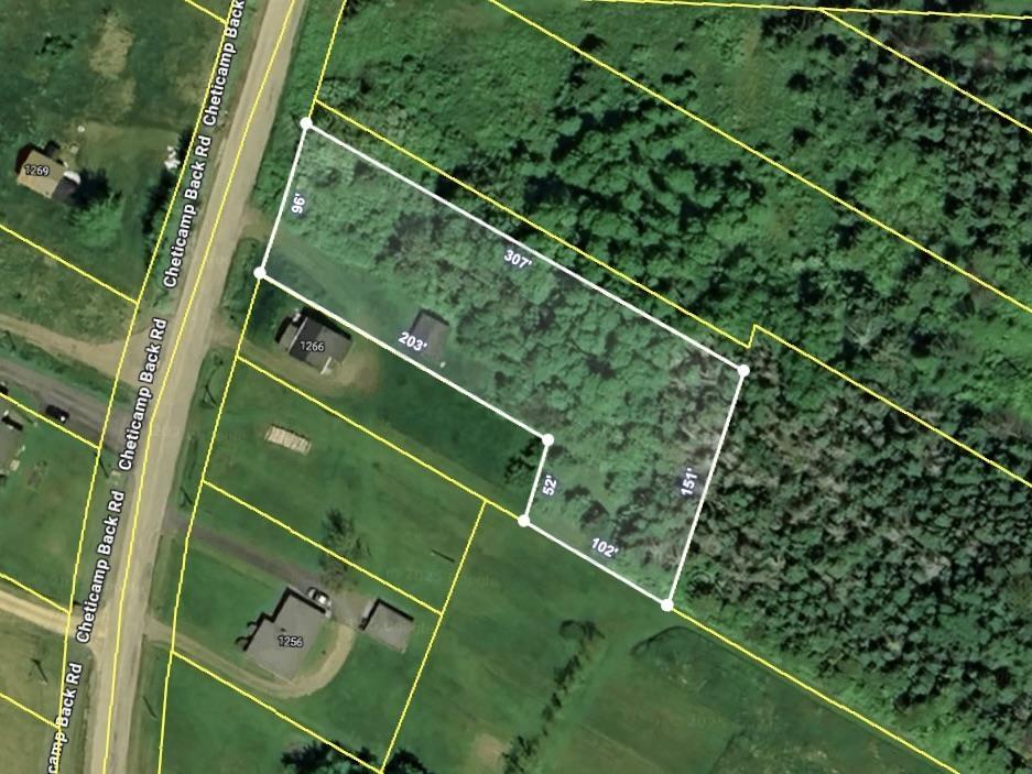 $225,000.00: 1266 Back Road, Chéticamp