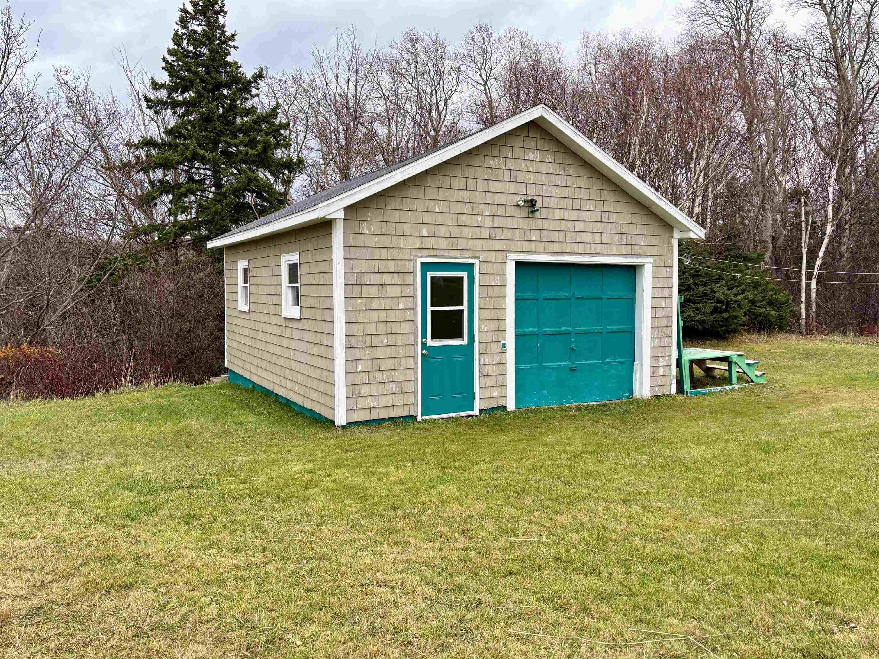 $225,000.00: 1266 Back Road, Chéticamp