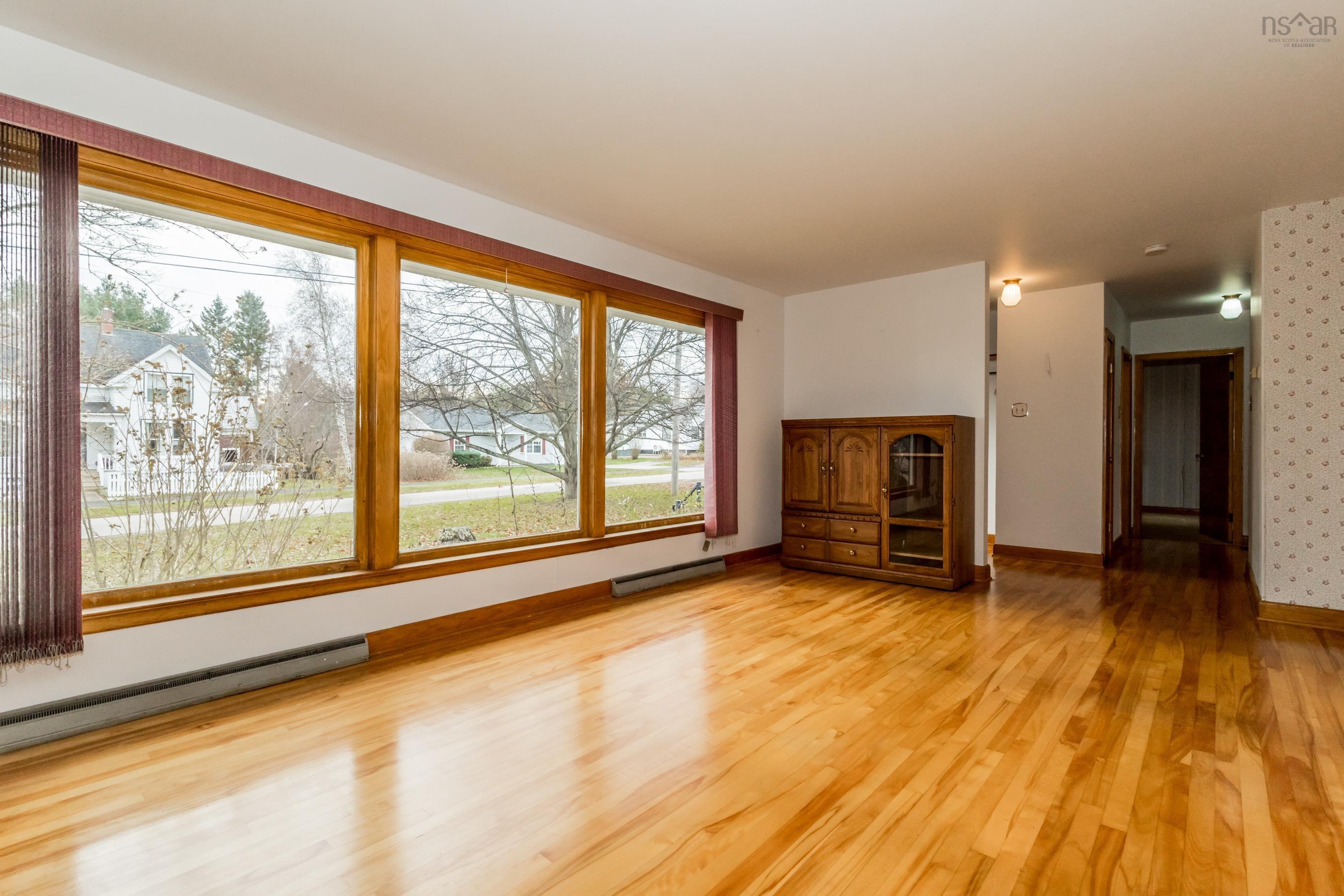 $299,900.00: 101 Union Street, Berwick