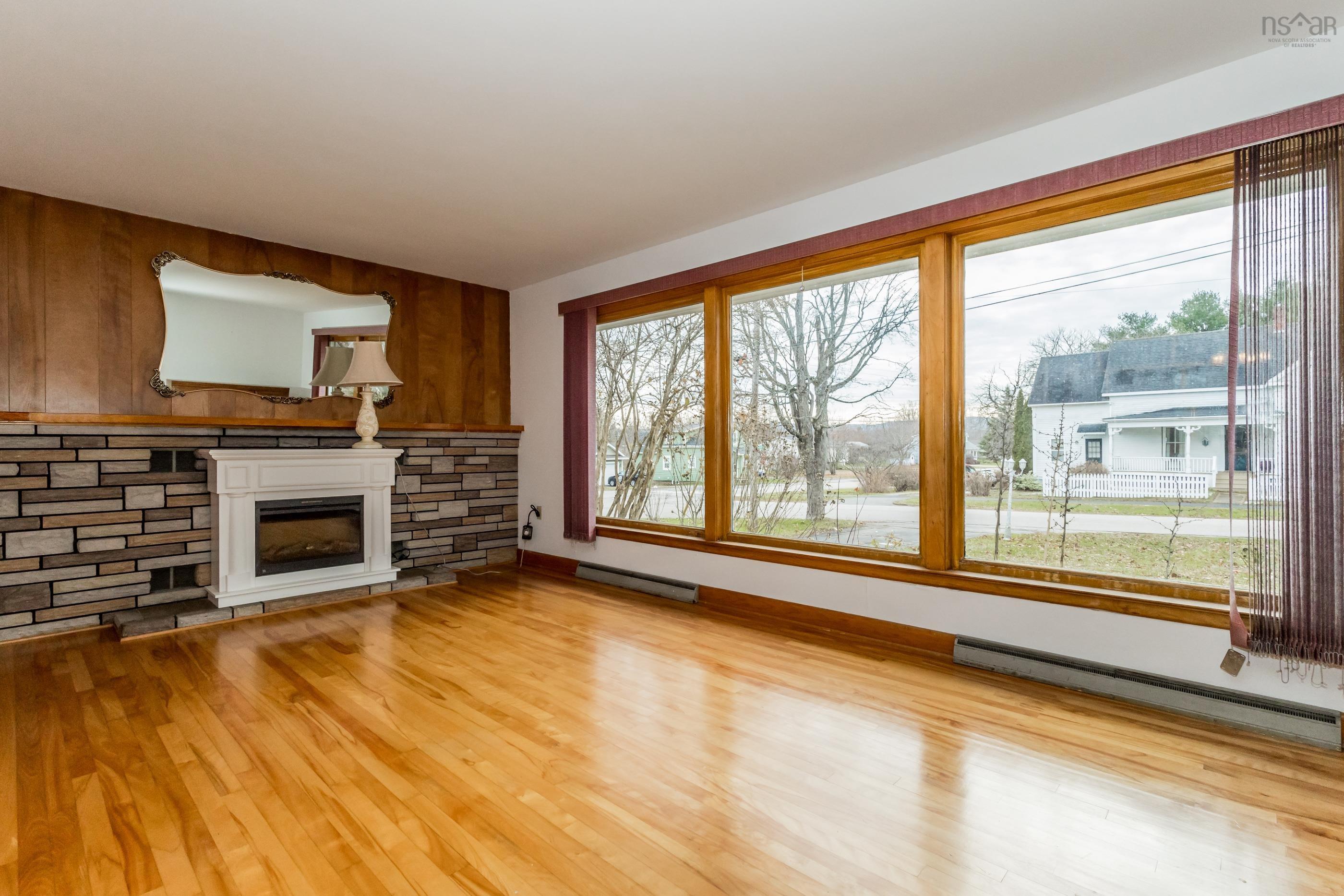 $299,900.00: 101 Union Street, Berwick