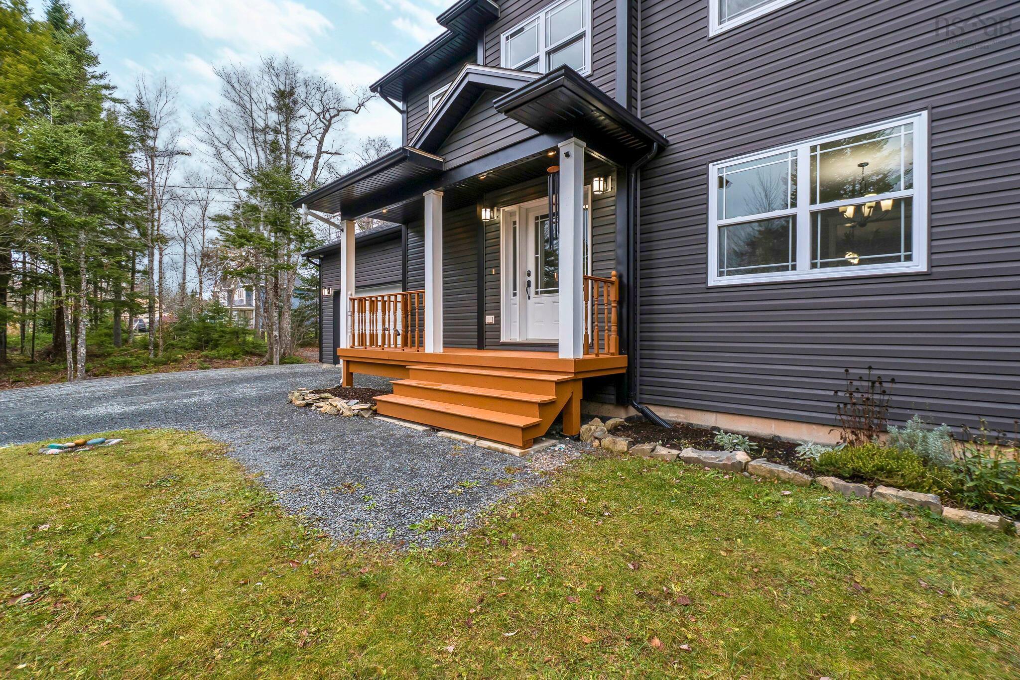 $749,900.00: 56 Morning Breeze Drive, Mount Uniacke
