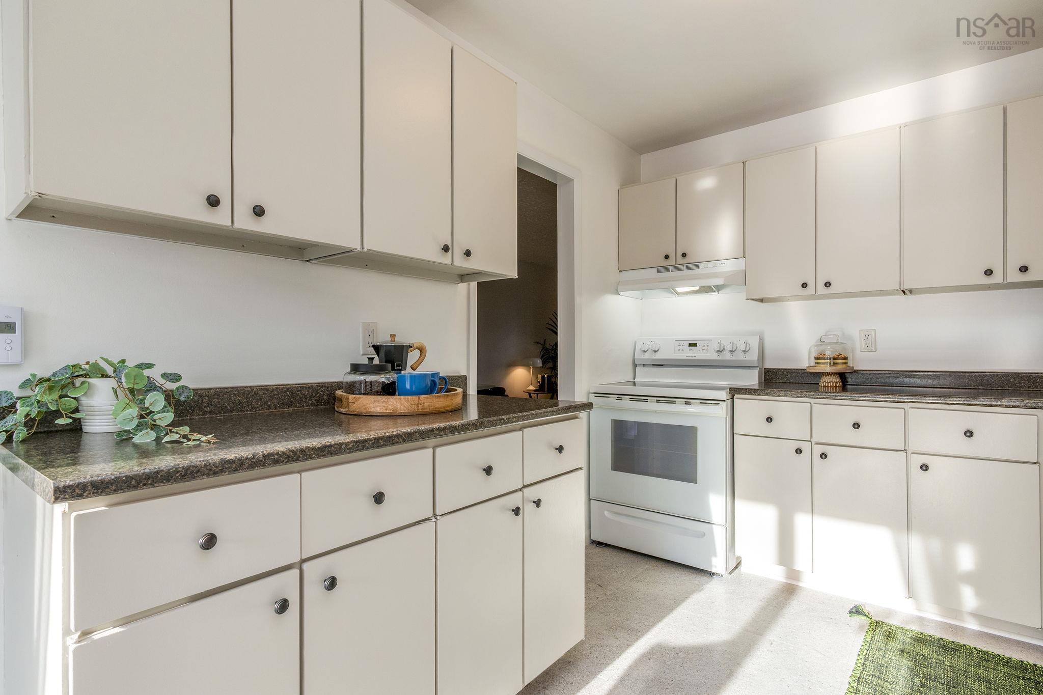 7 Braeside Lane, Clayton Park, NS (MLS 202528622)