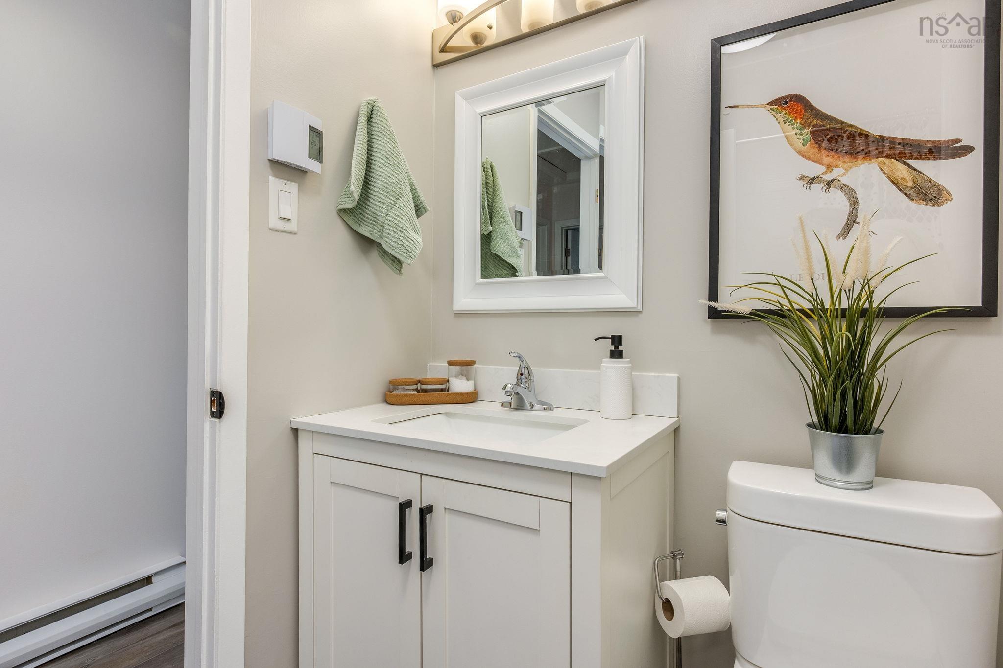 $399,000.00: 7 Braeside Lane, Clayton Park