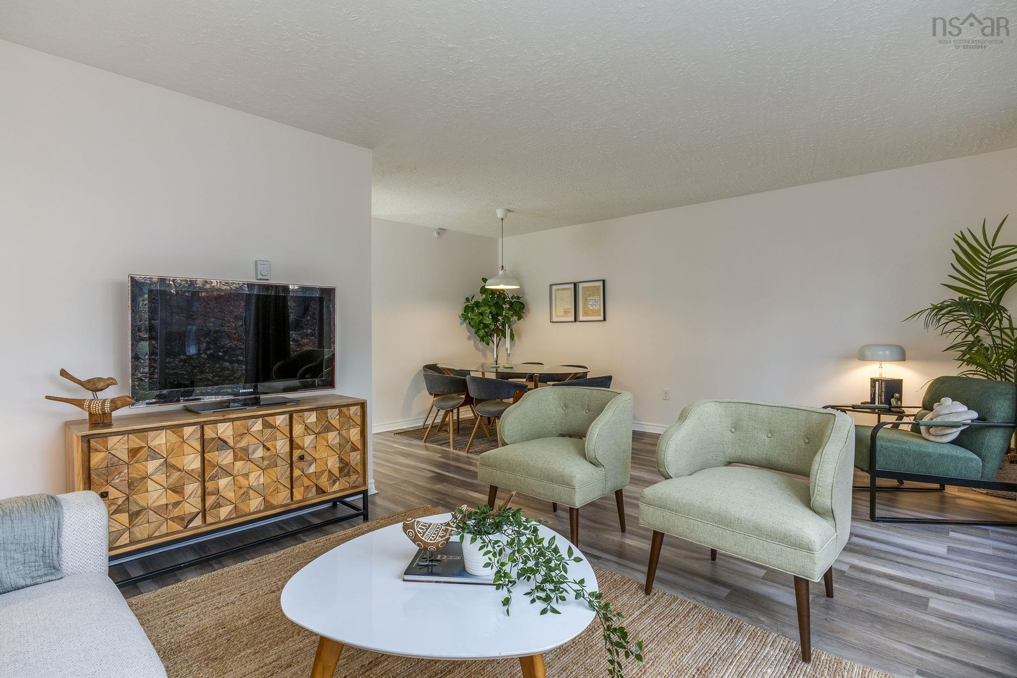 $399,000.00: 7 Braeside Lane, Clayton Park