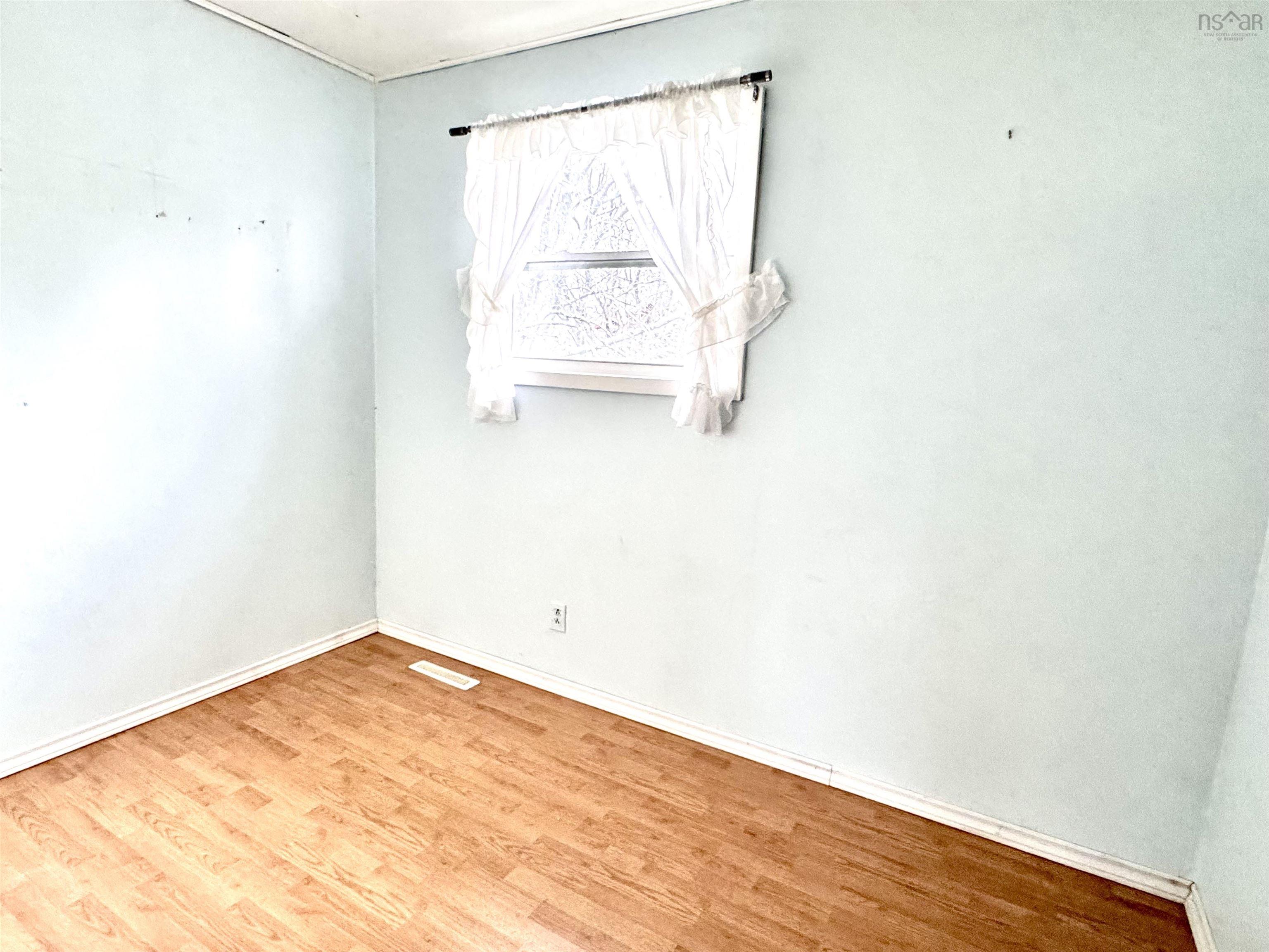 $179,500.00: 18 Avalon Crescent, Glace Bay