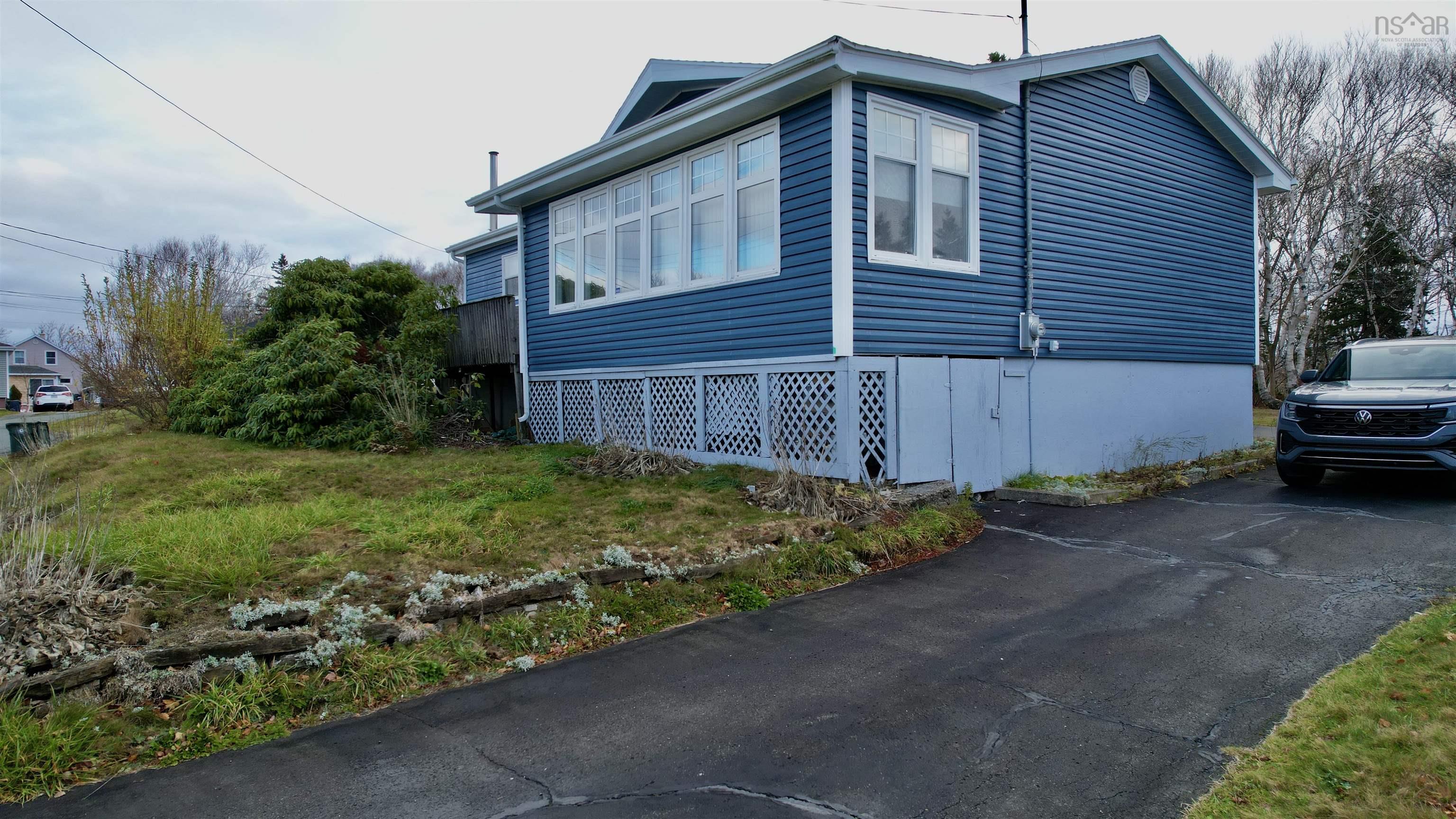 $179,500.00: 18 Avalon Crescent, Glace Bay