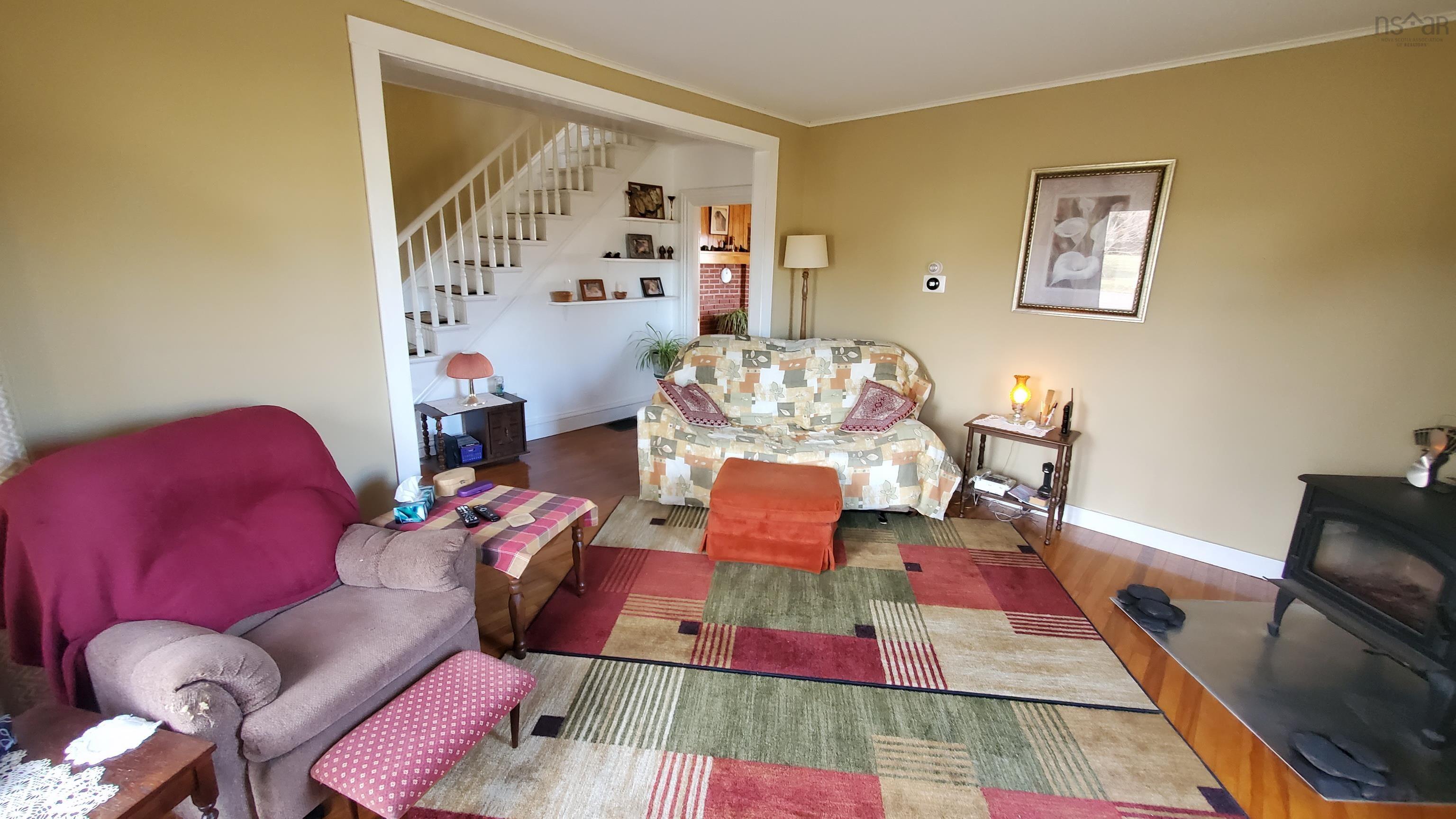 $234,900.00: 3498 209 Highway, Advocate Harbour