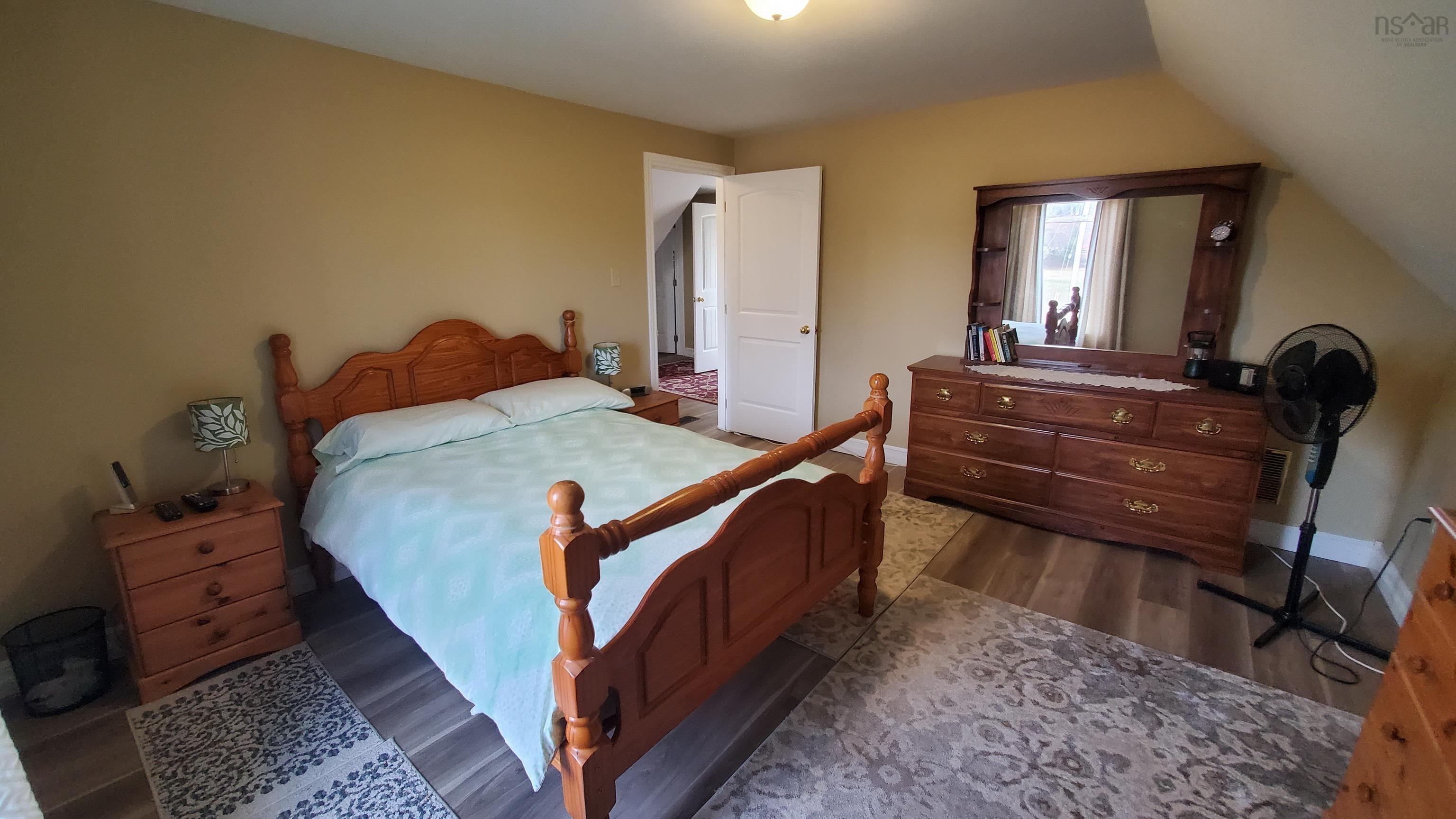 $234,900.00: 3498 209 Highway, Advocate Harbour