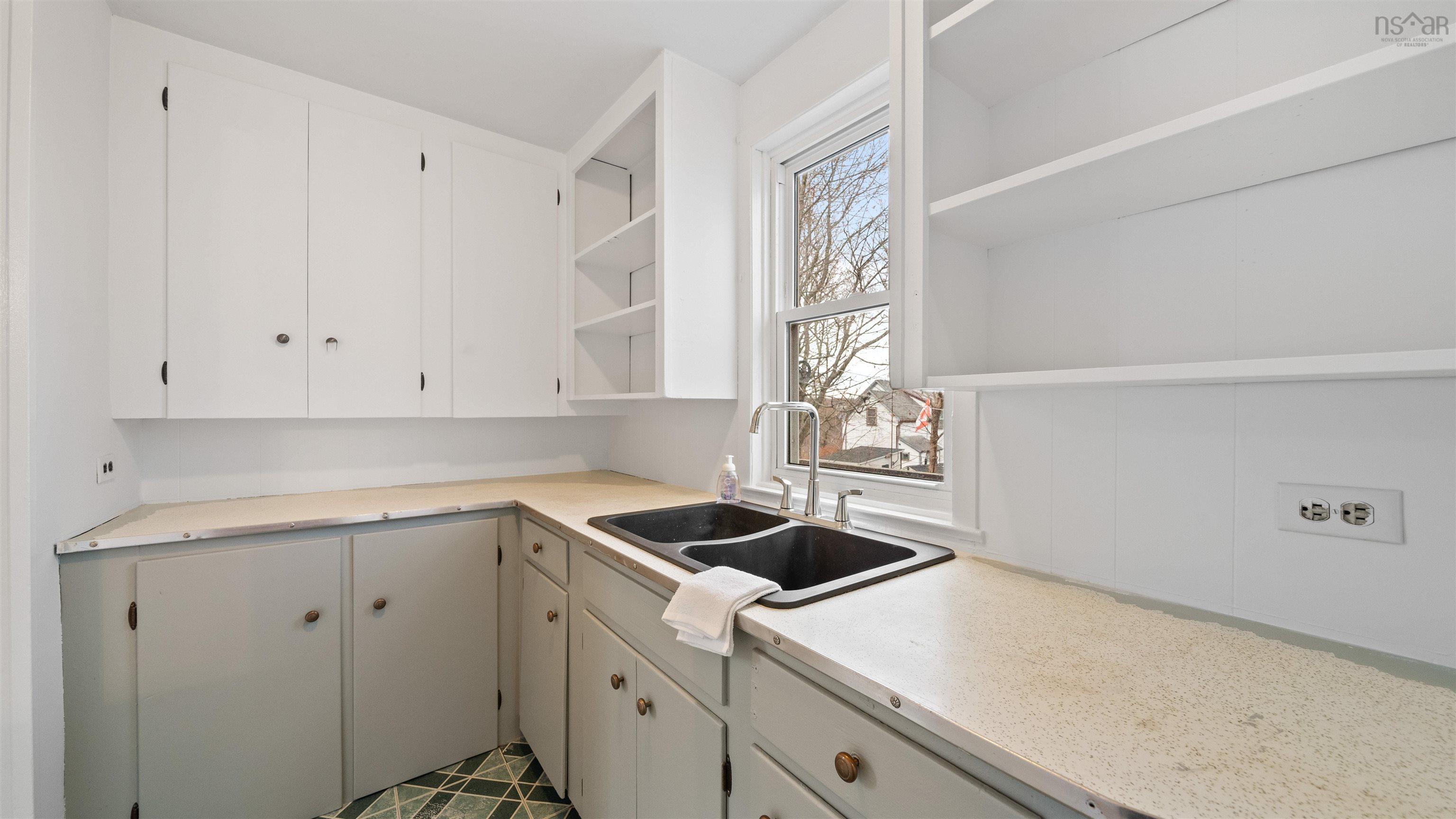 $224,500.00: 515 Pleasant Street, New Glasgow