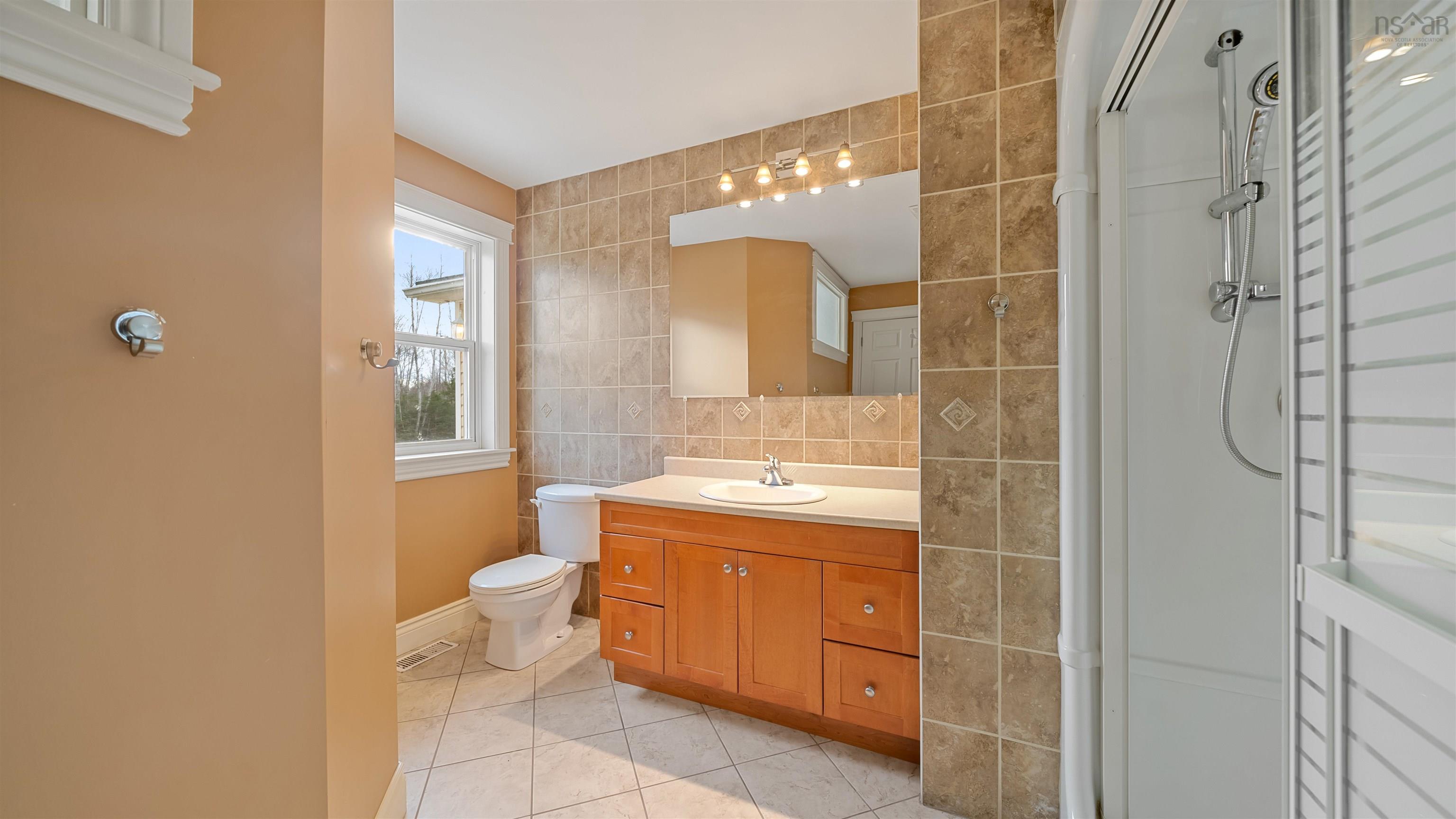 $399,900.00: 5918 Little Harbour Road, Kings Head