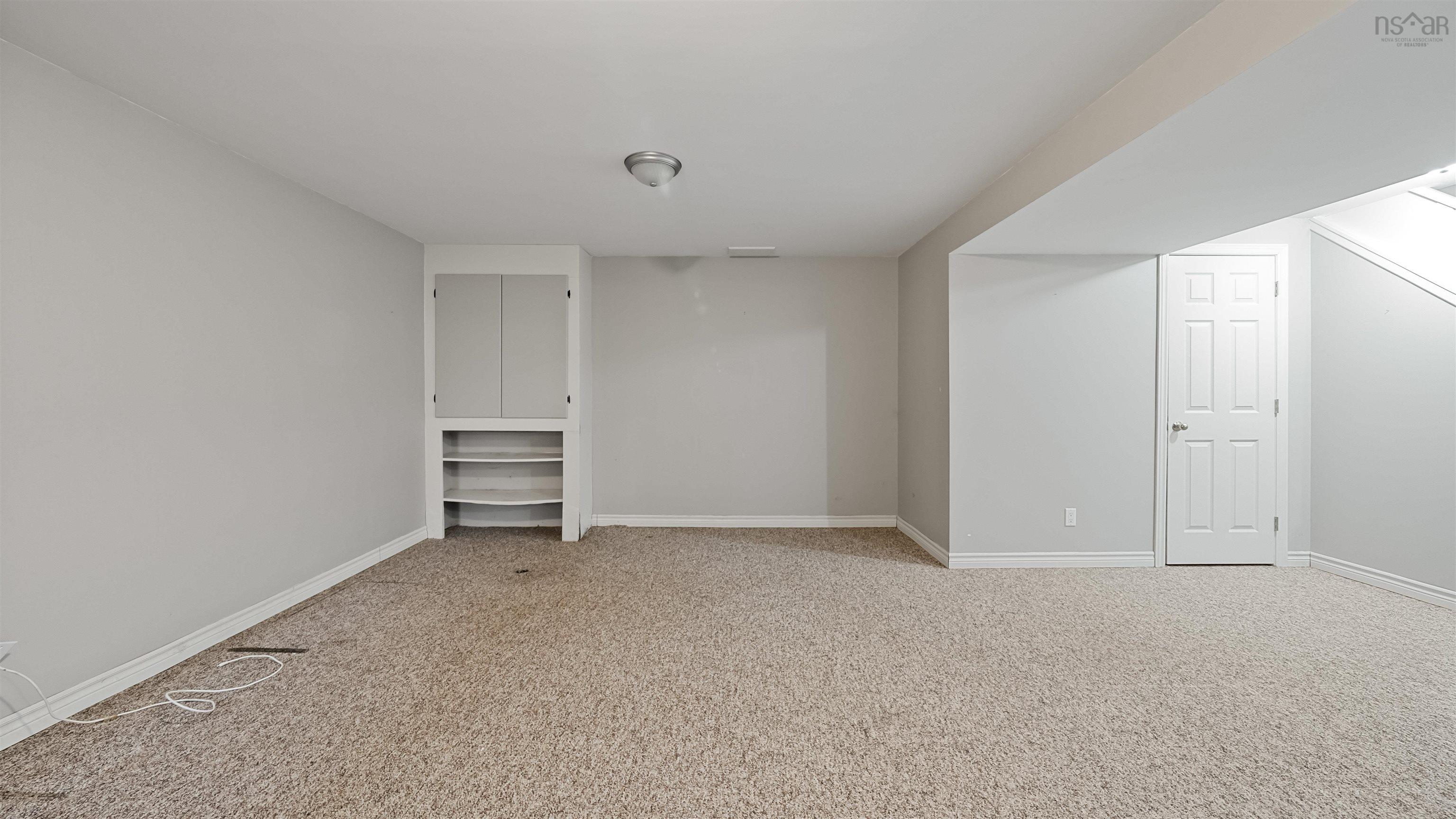 $399,900.00: 5918 Little Harbour Road, Kings Head