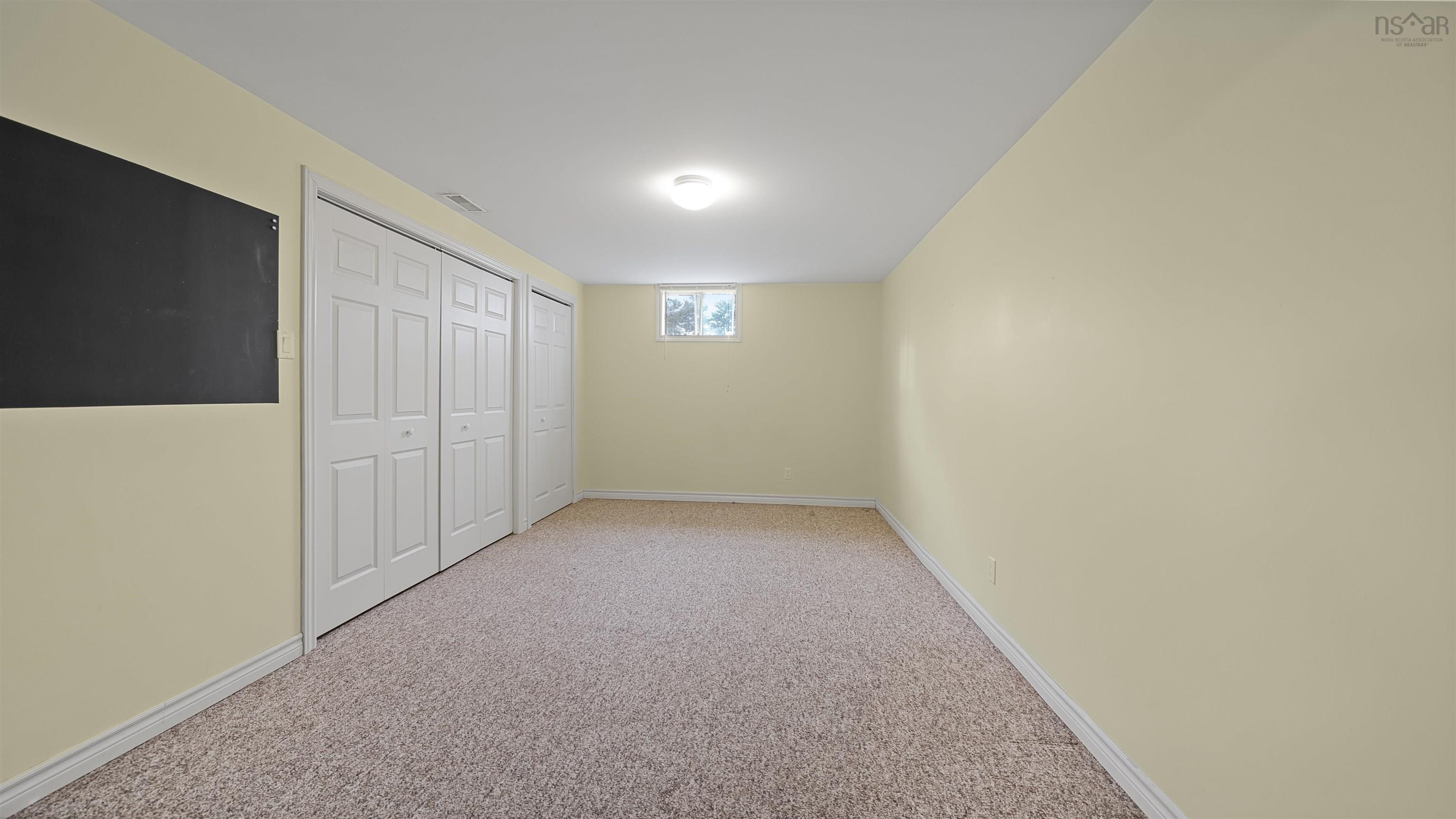 $399,900.00: 5918 Little Harbour Road, Kings Head