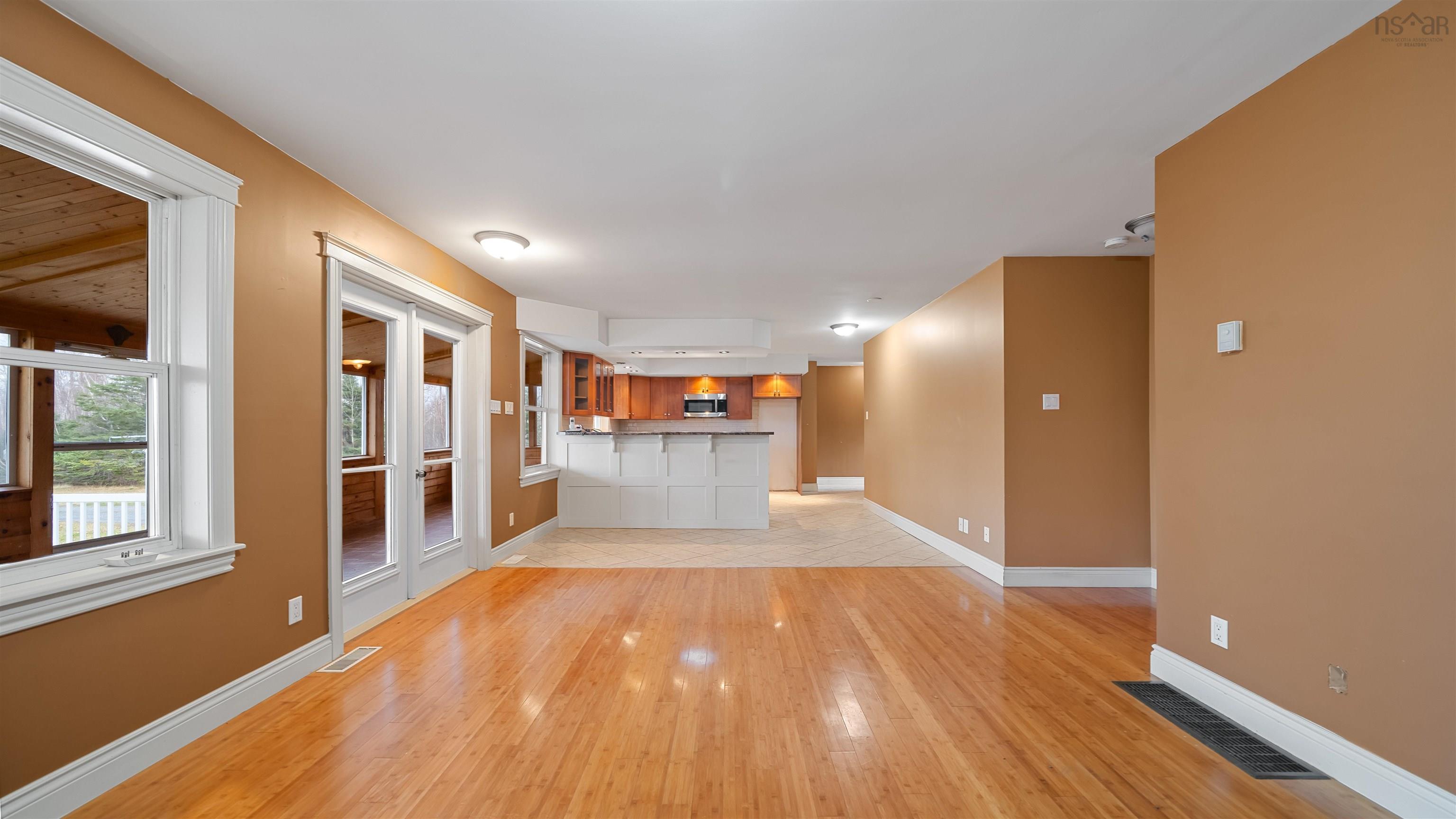 $399,900.00: 5918 Little Harbour Road, Kings Head