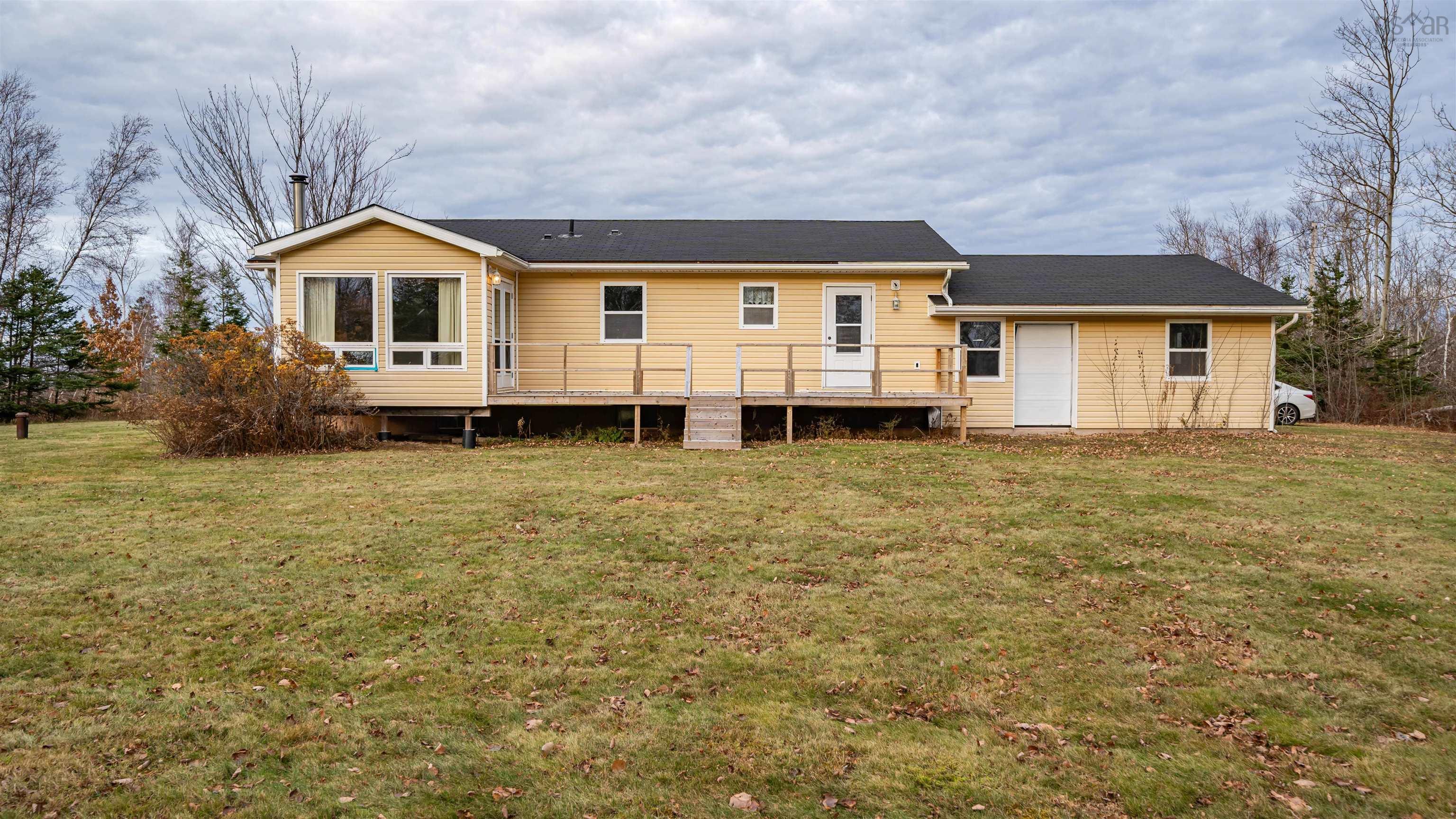 $399,900.00: 5918 Little Harbour Road, Kings Head