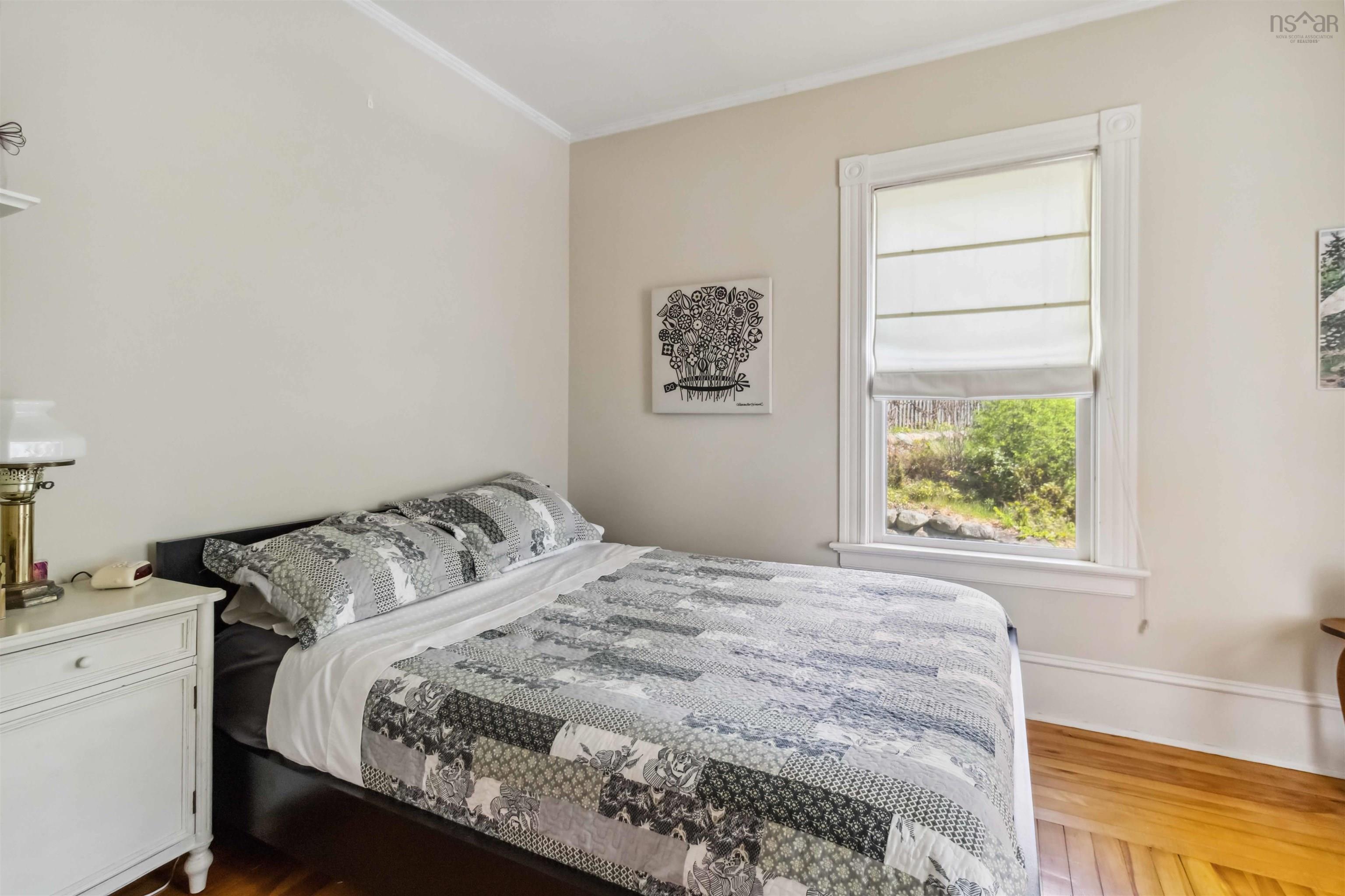 $599,900.00: 811 Lahave Street, Bridgewater