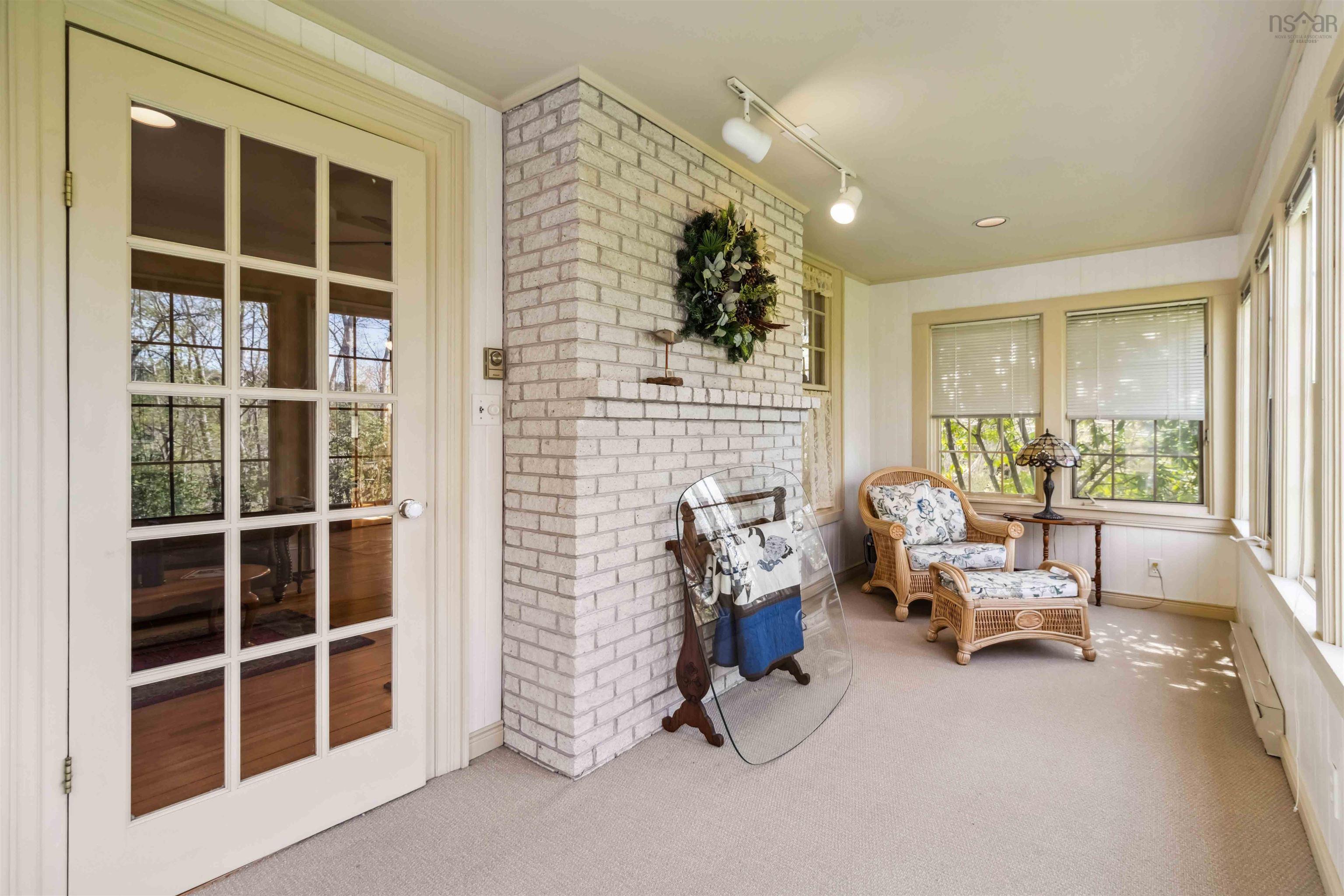 $599,900.00: 811 Lahave Street, Bridgewater