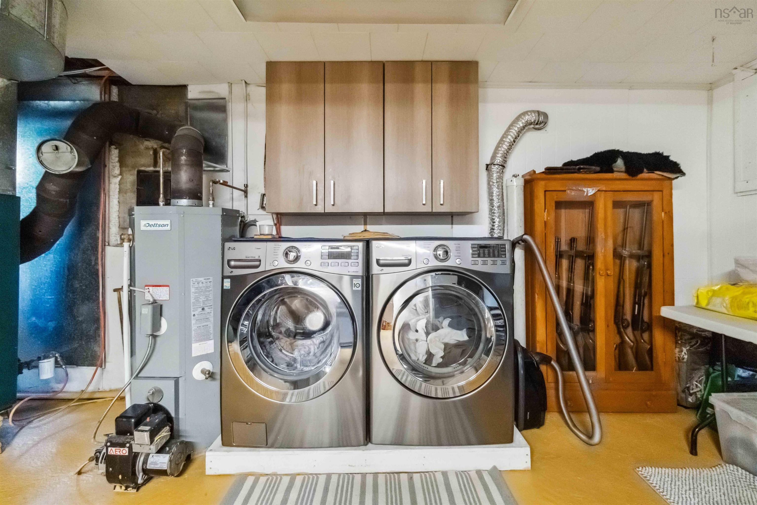 $599,900.00: 811 Lahave Street, Bridgewater