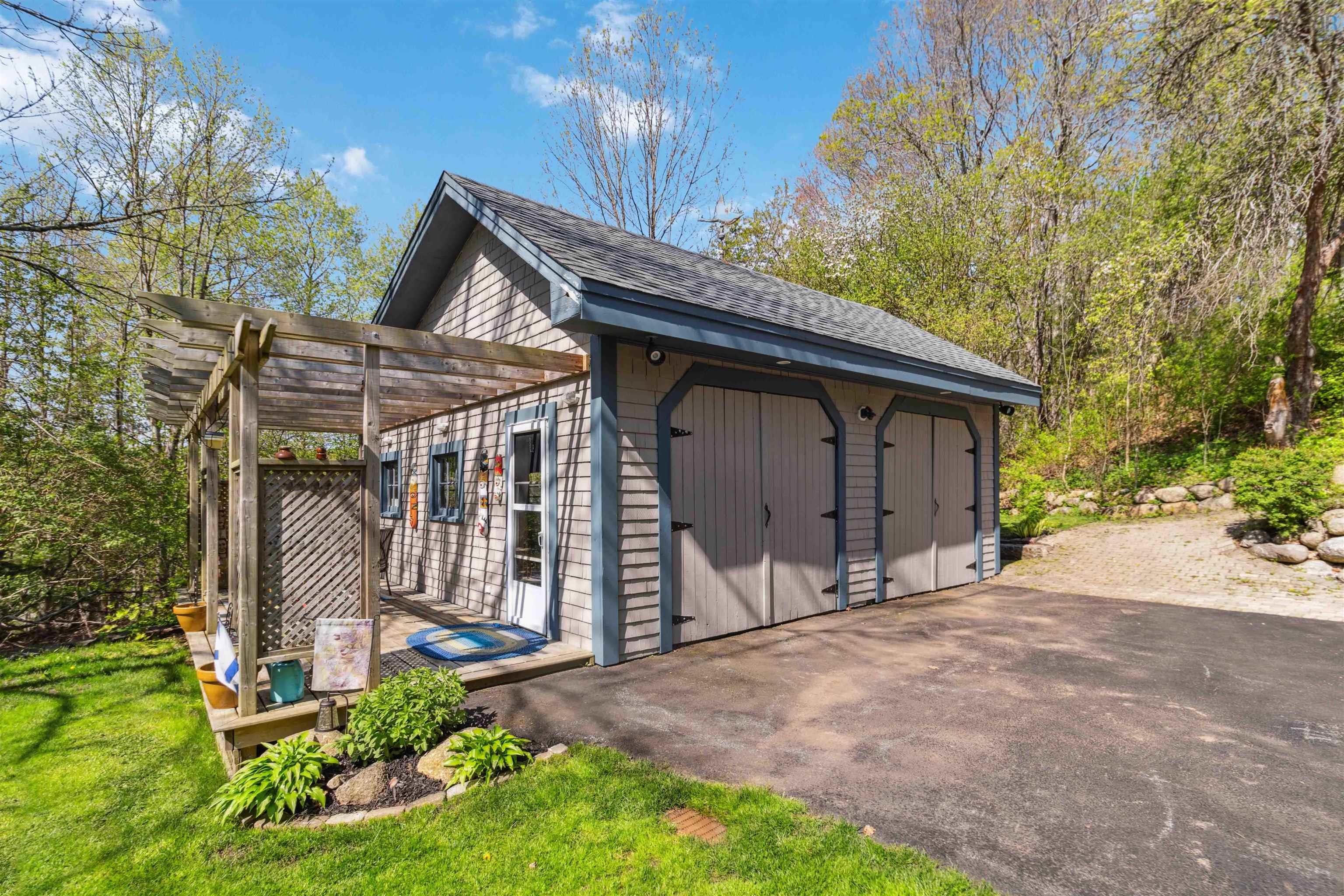 $599,900.00: 811 Lahave Street, Bridgewater