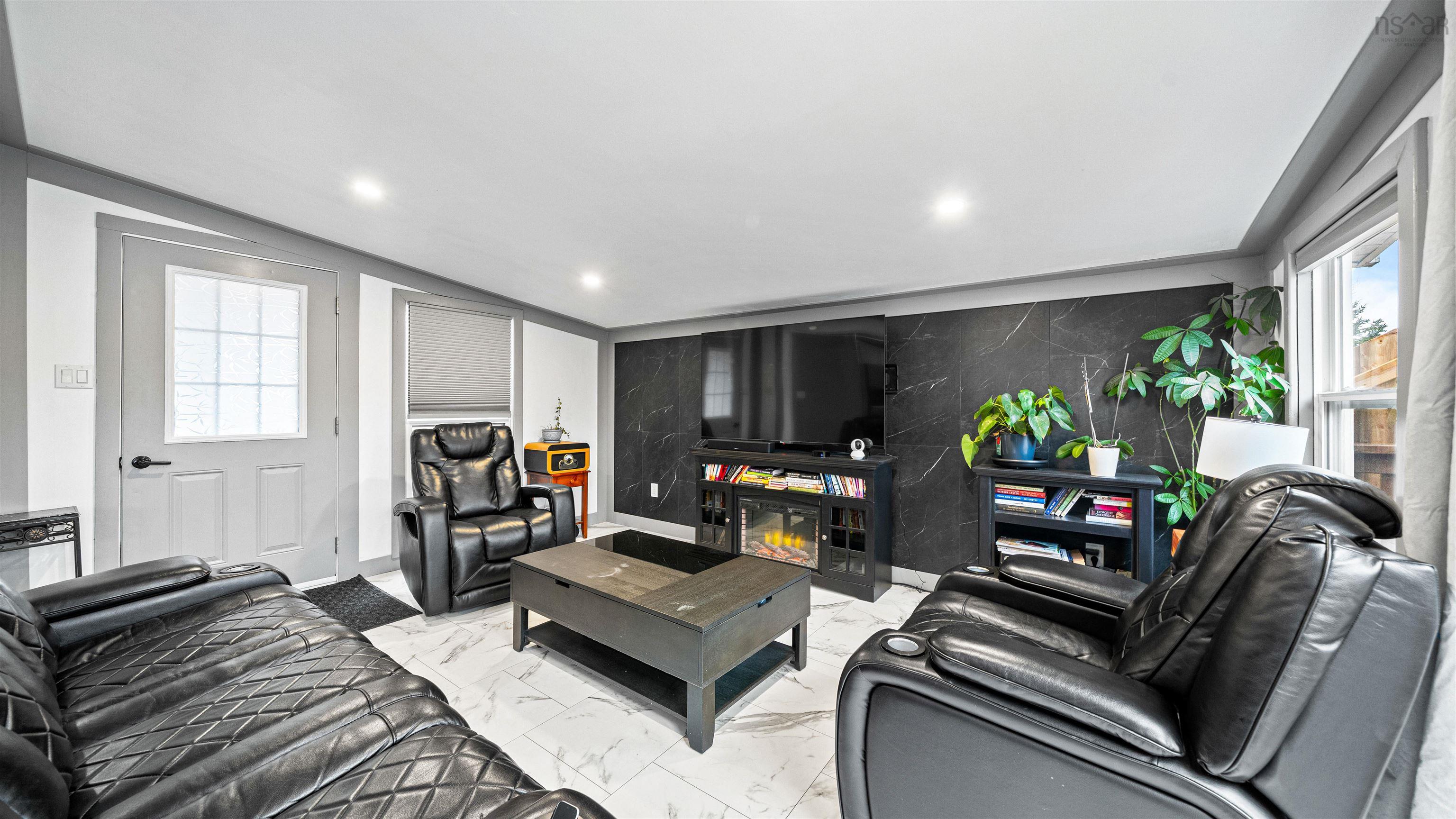 32 Ben Johnson Lane, Timberlea, NS (MLS 202528634)