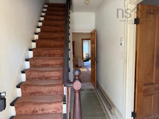 $397,000.00: 570 Rockland Road, Rockland