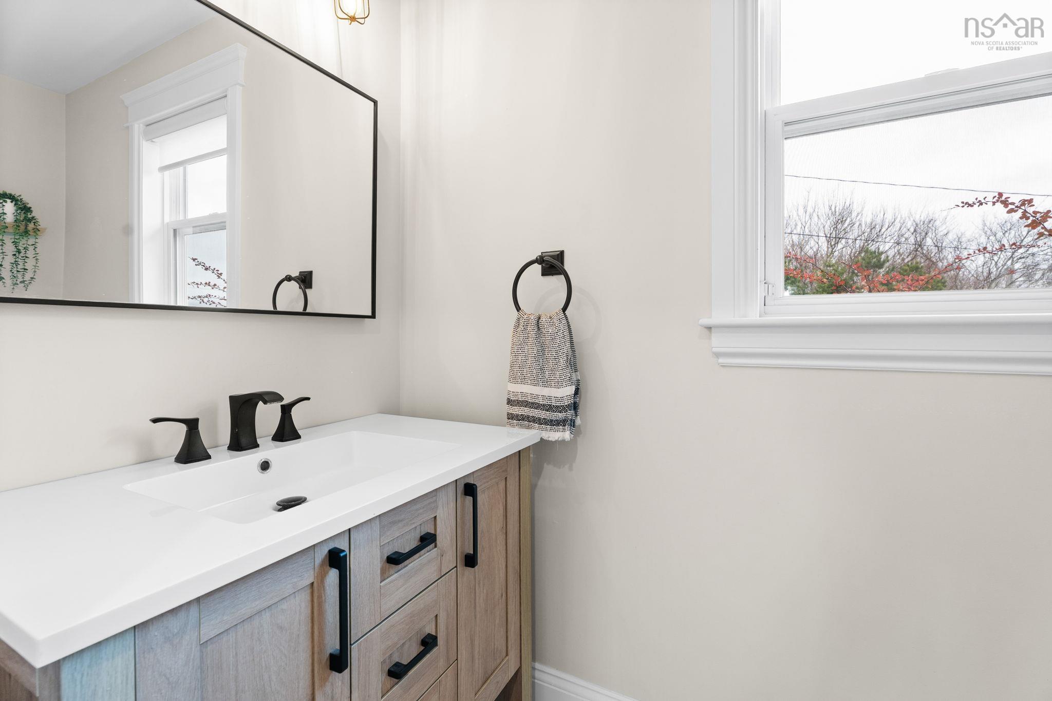 $849,900.00: 761 Ketch Harbour Road, Portuguese Cove