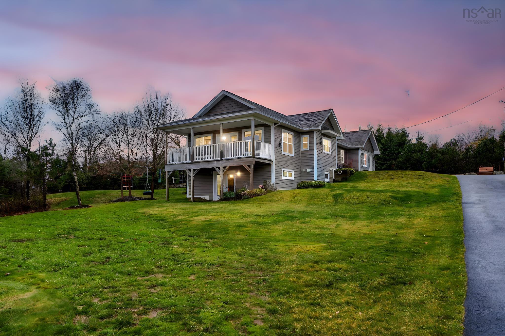 $849,900.00: 761 Ketch Harbour Road, Portuguese Cove