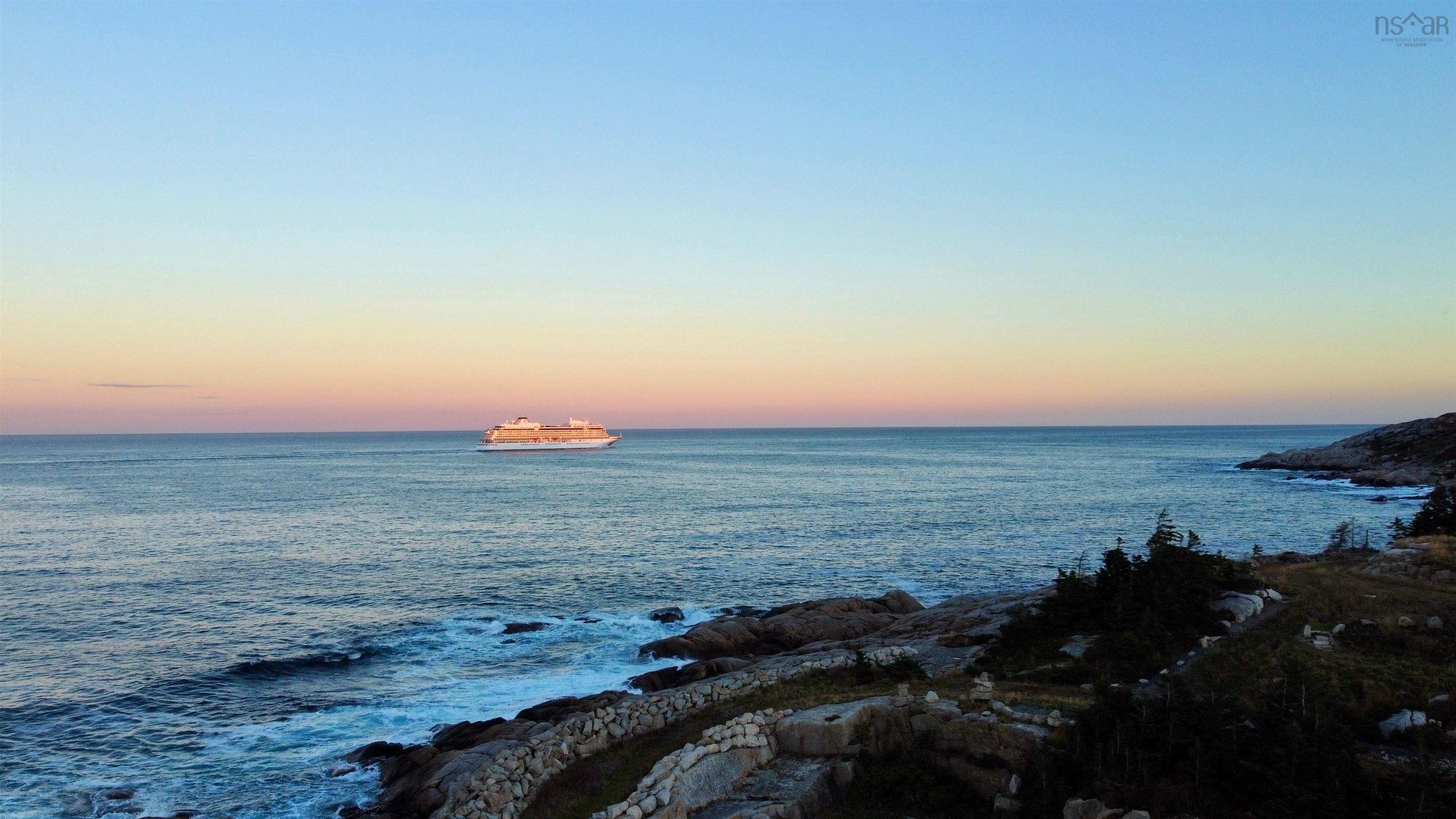 $849,900.00: 761 Ketch Harbour Road, Portuguese Cove