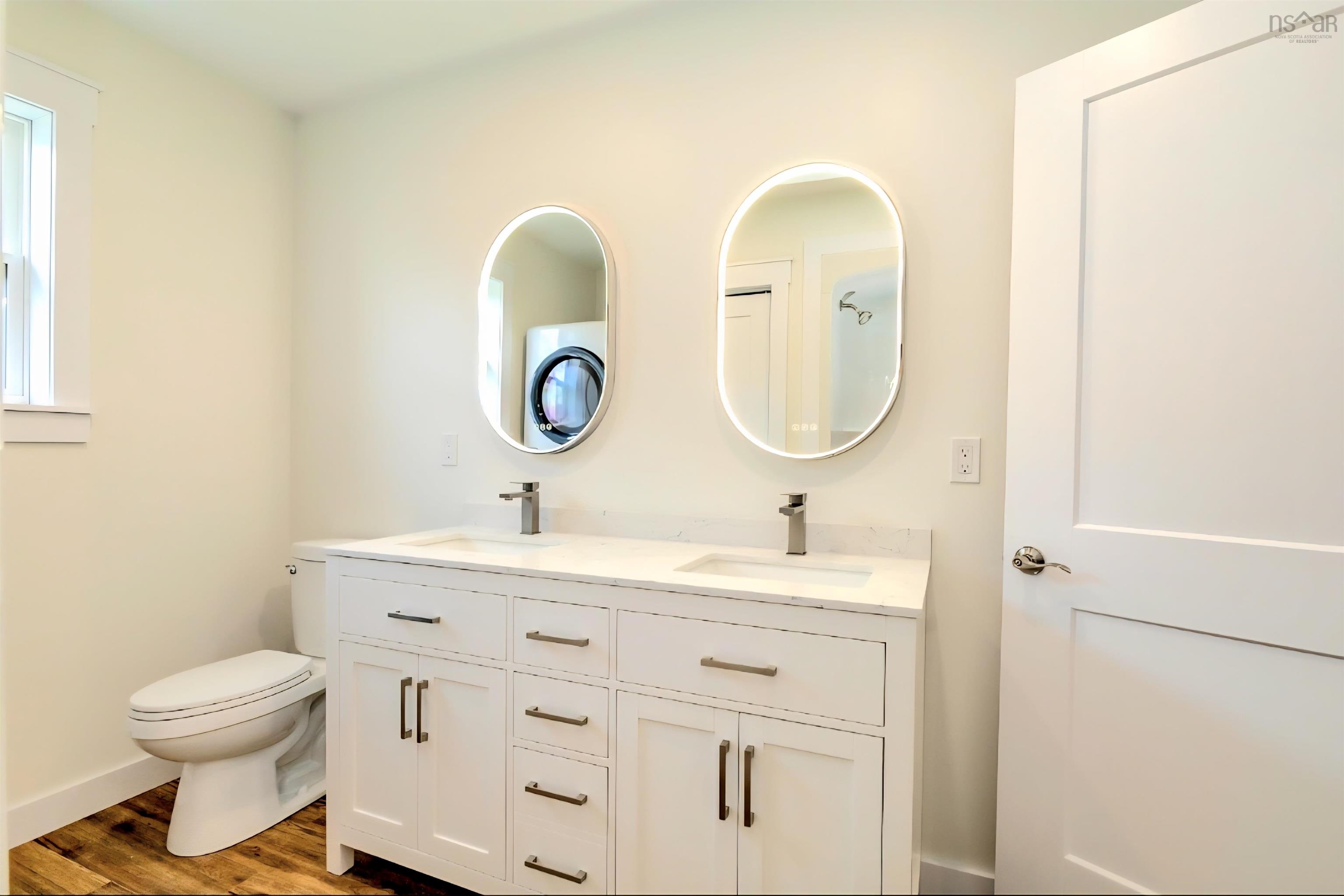 $290,000.00: 54 Oak Street, Pictou