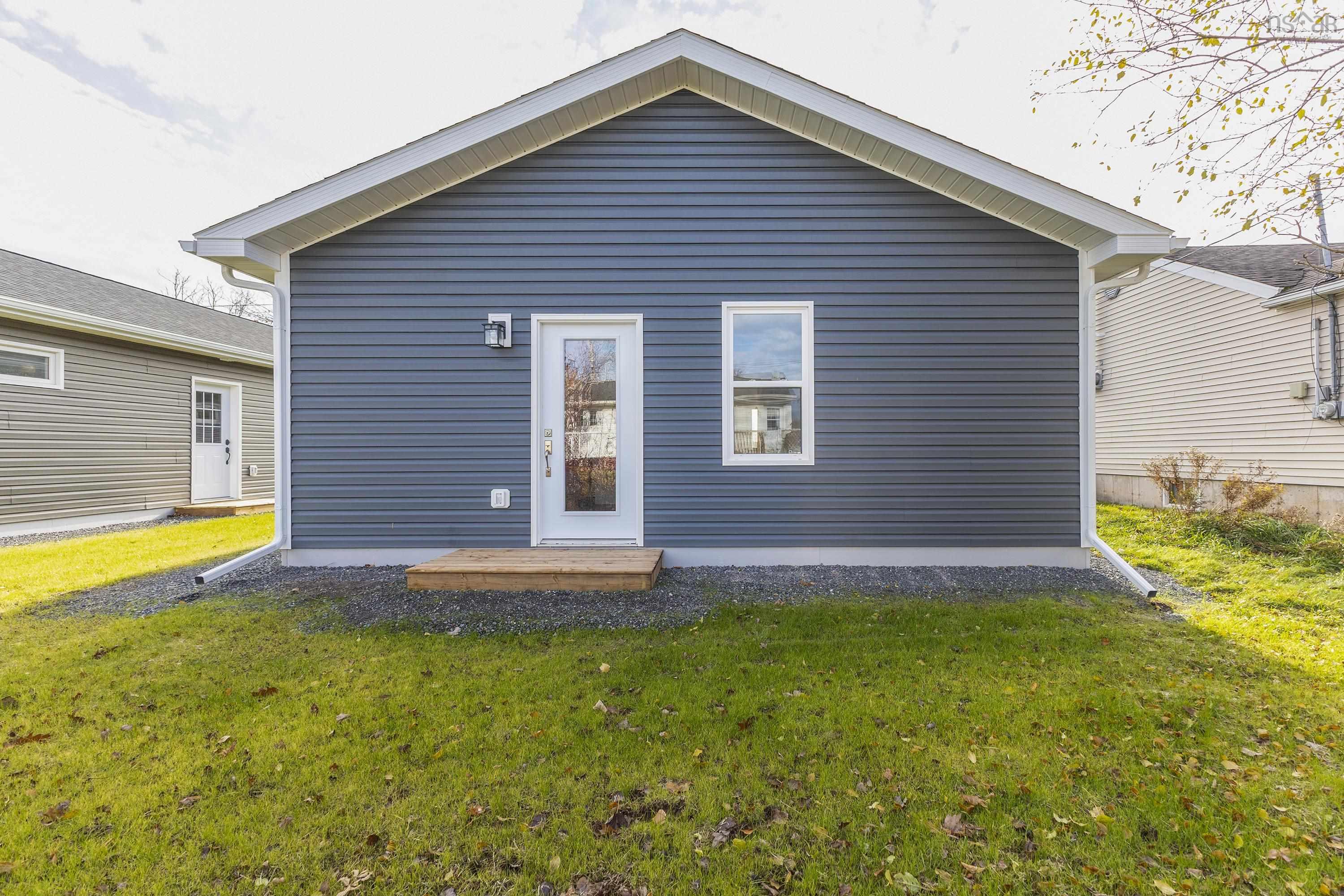 $290,000.00: 54 Oak Street, Pictou