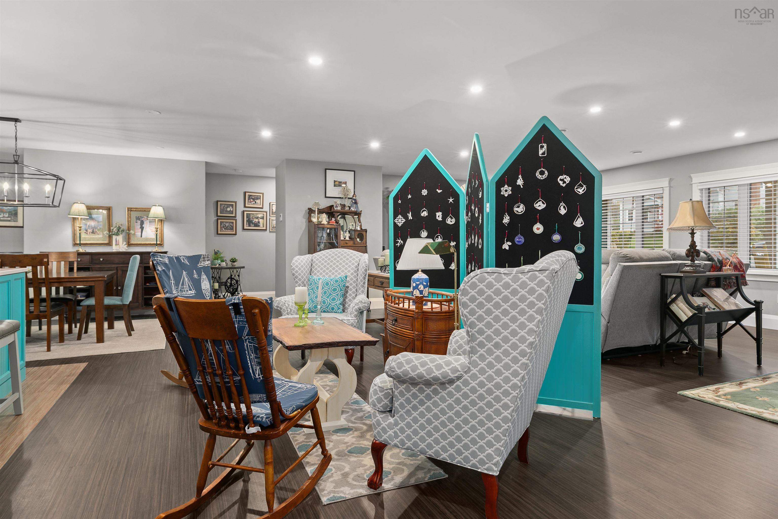 $1,150,000.00: 45 Pleasant Street, Mahone Bay