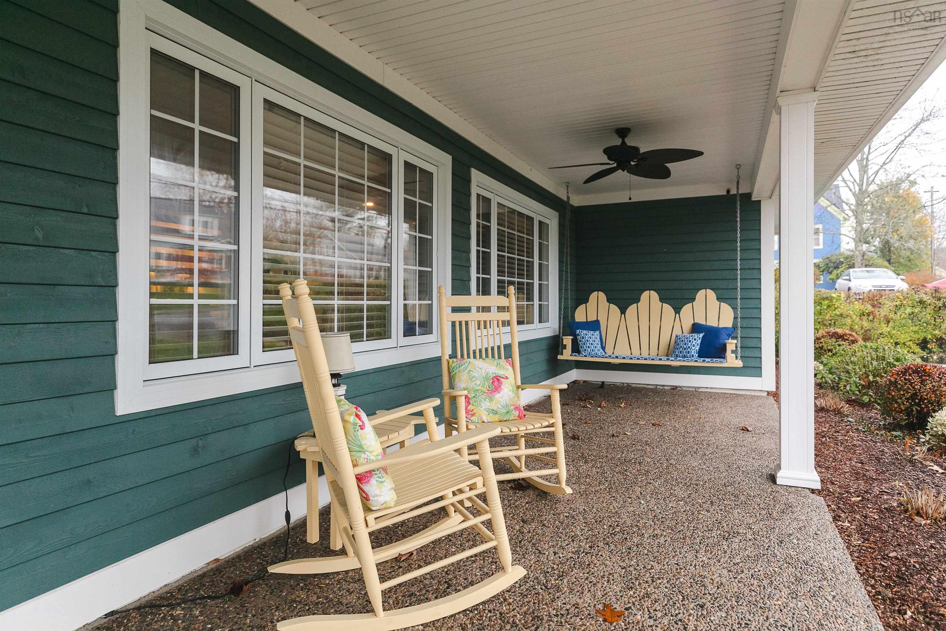 $1,150,000.00: 45 Pleasant Street, Mahone Bay