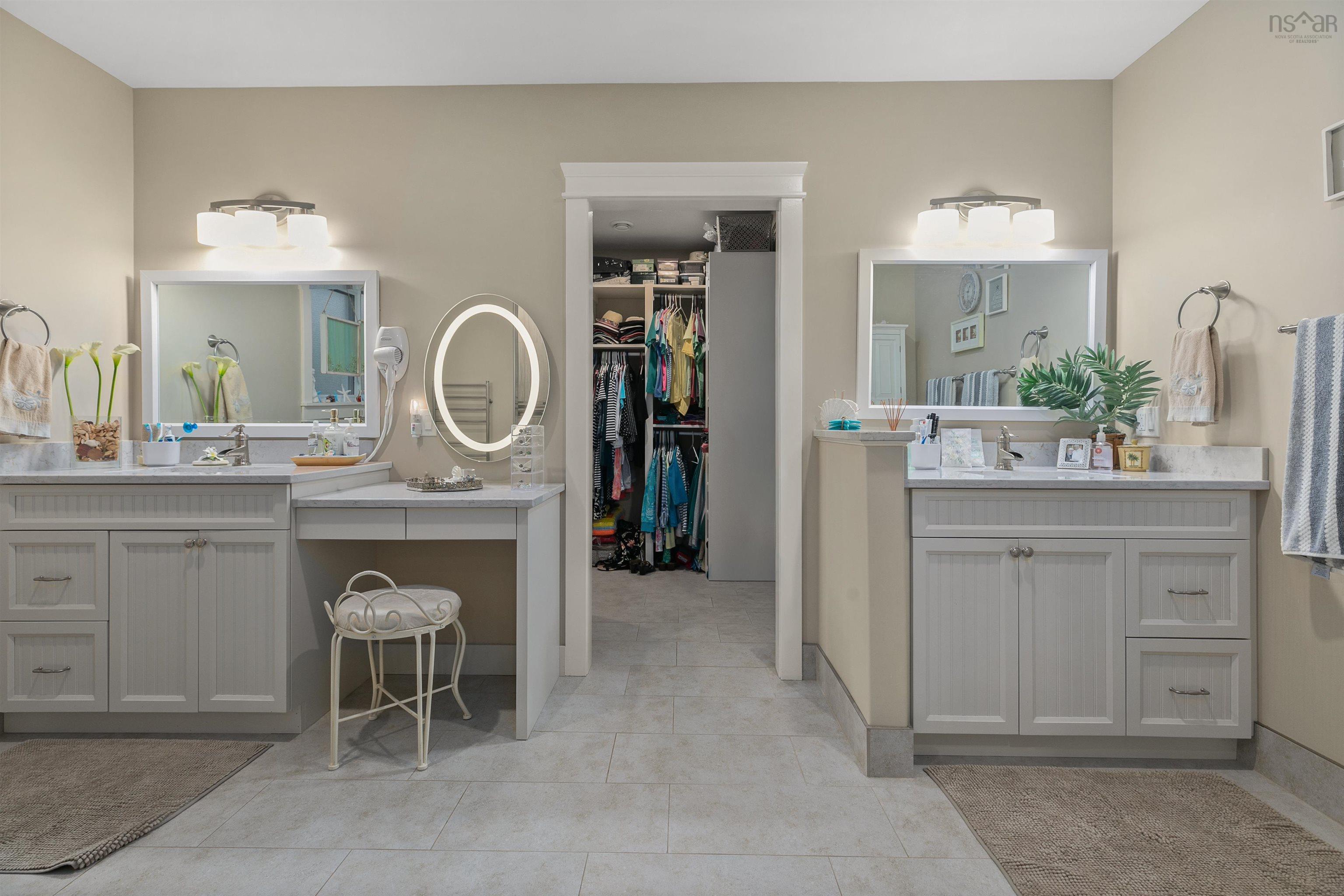 $1,150,000.00: 45 Pleasant Street, Mahone Bay