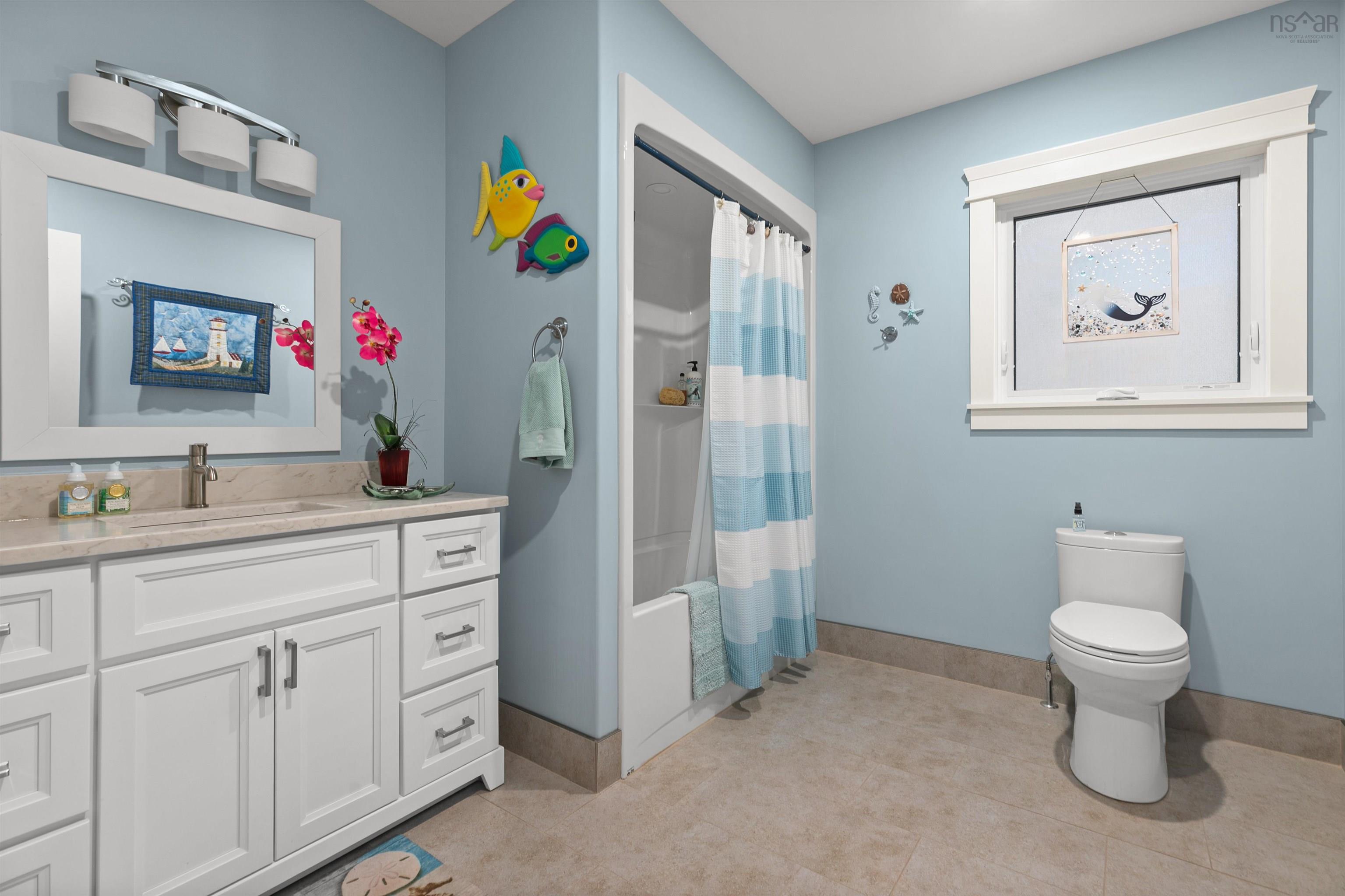 $1,150,000.00: 45 Pleasant Street, Mahone Bay