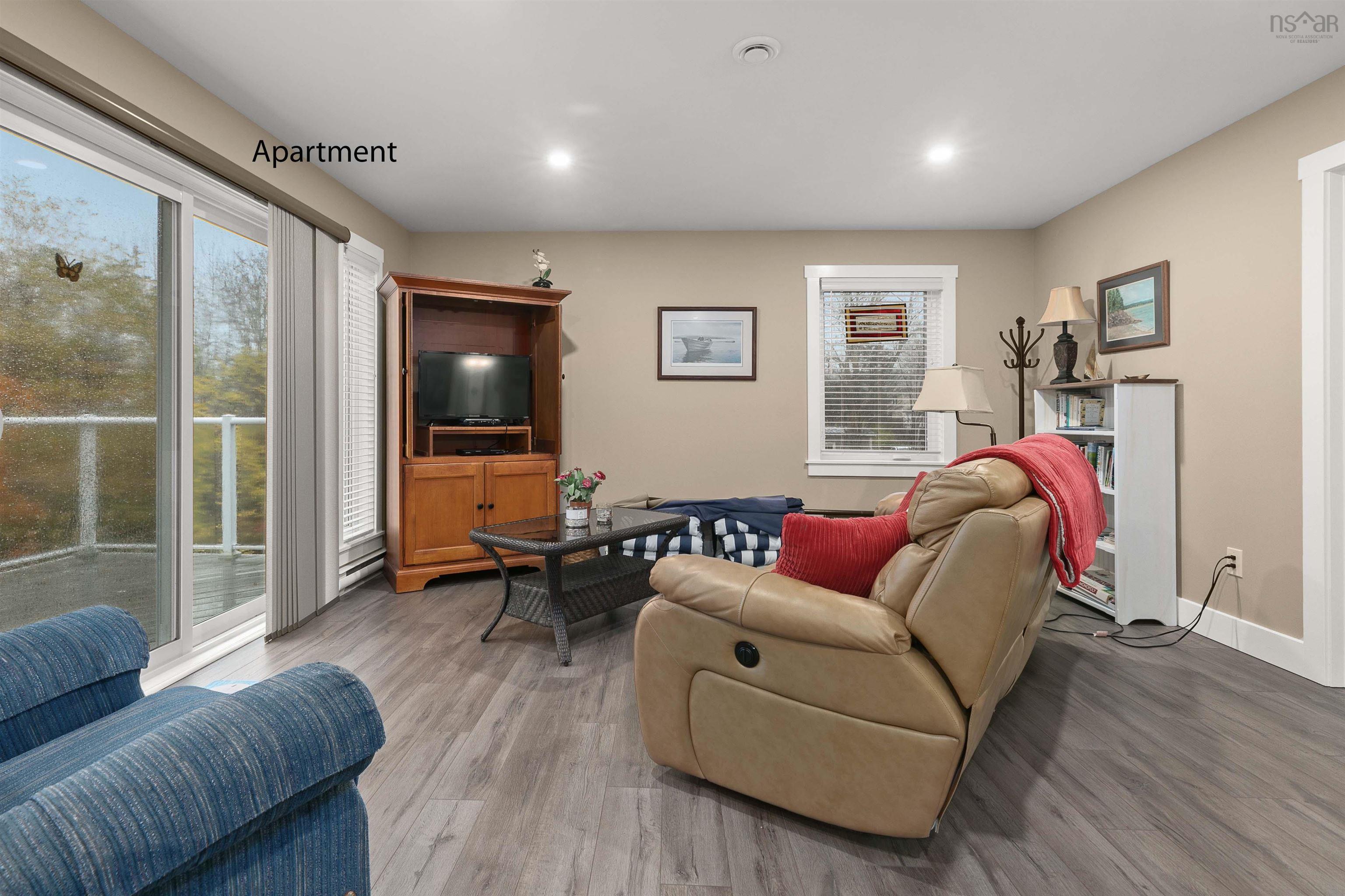 $1,150,000.00: 45 Pleasant Street, Mahone Bay