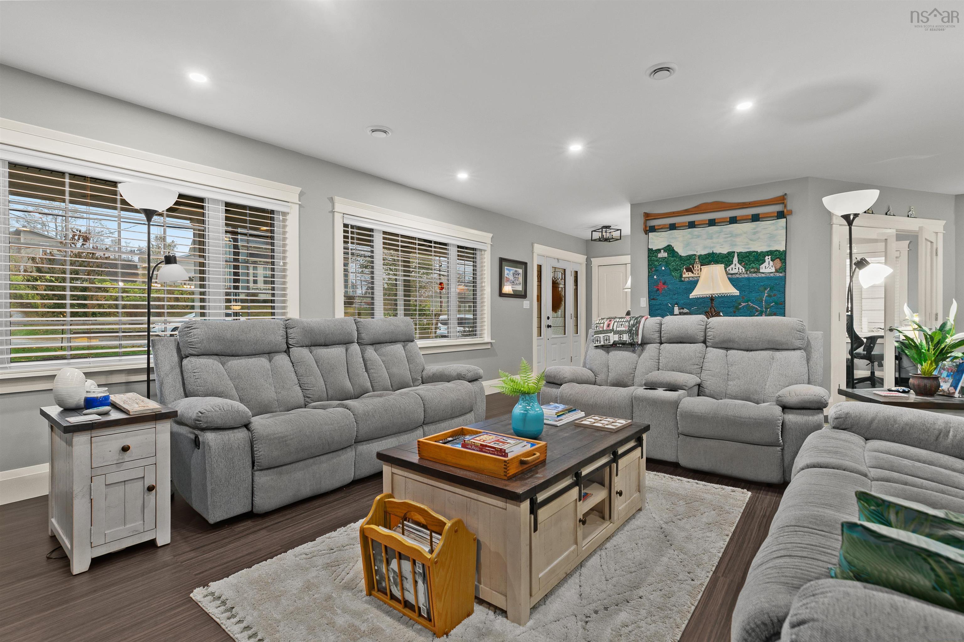 $1,150,000.00: 45 Pleasant Street, Mahone Bay