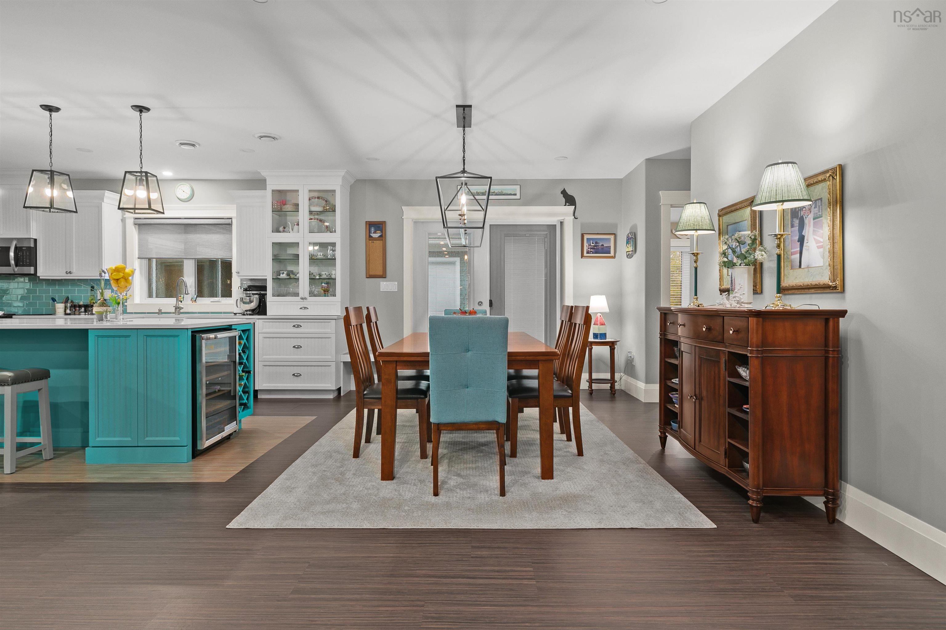 $1,150,000.00: 45 Pleasant Street, Mahone Bay