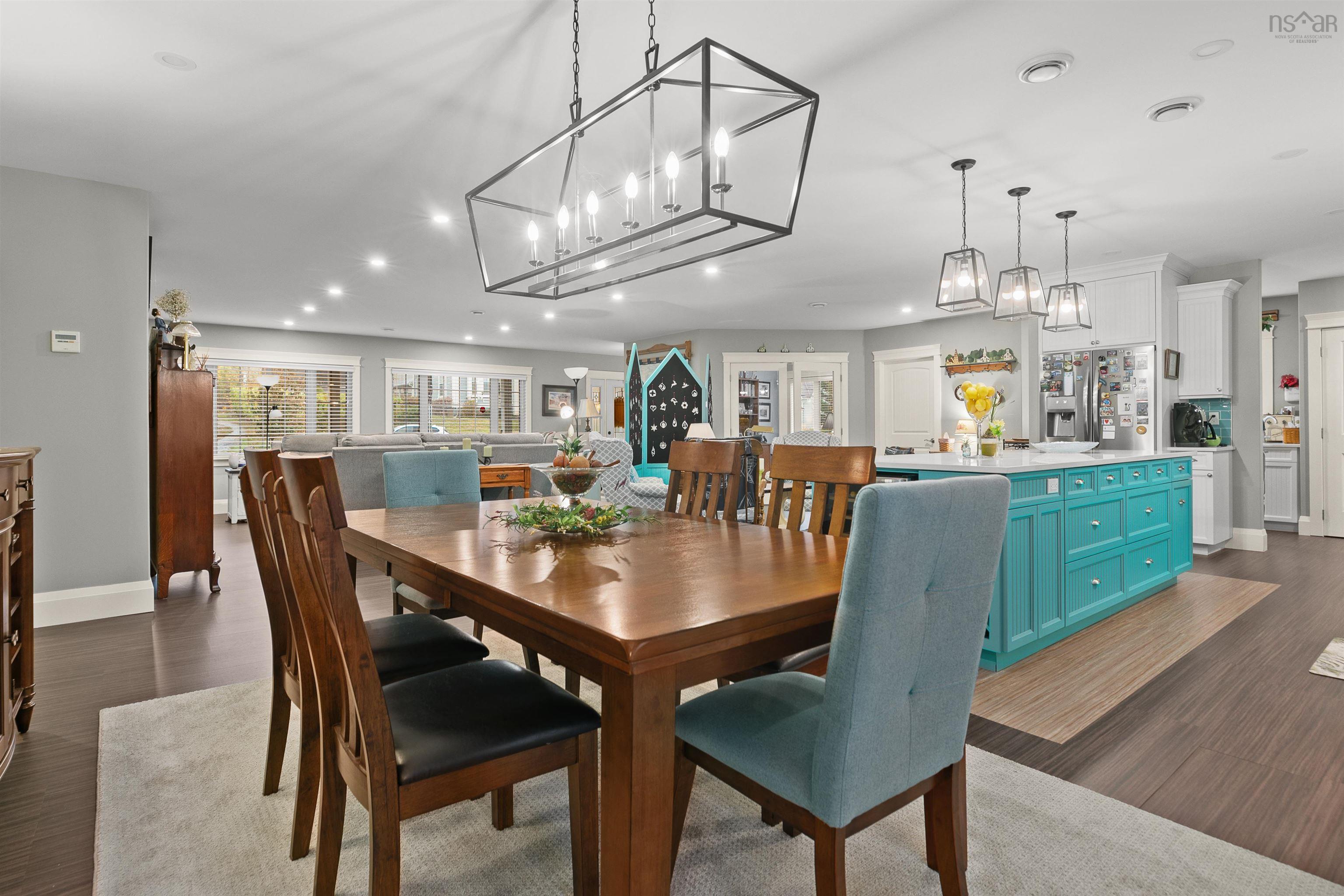 $1,150,000.00: 45 Pleasant Street, Mahone Bay