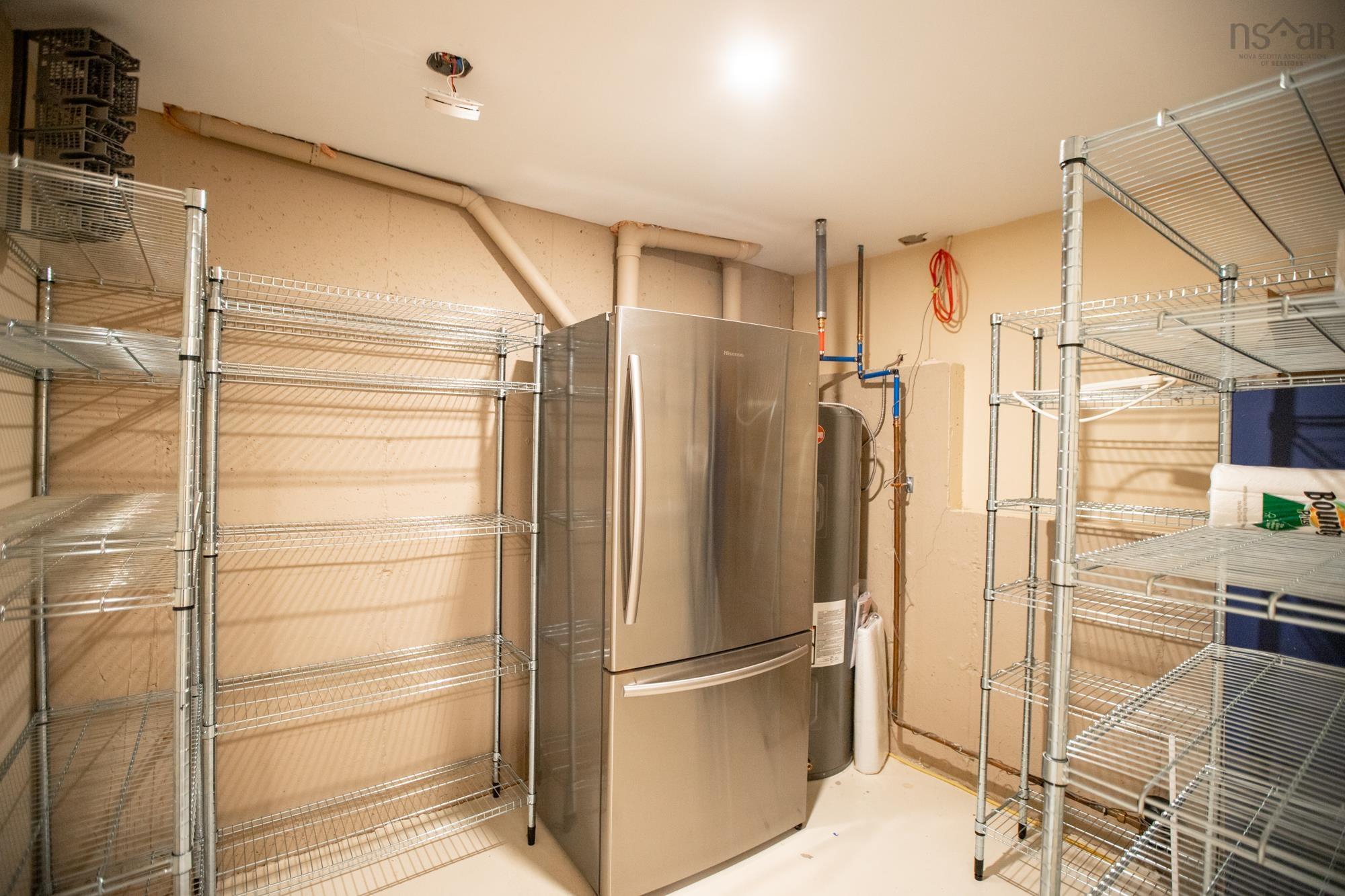 $1,199,000.00: 21 Forest Lane, Bedford