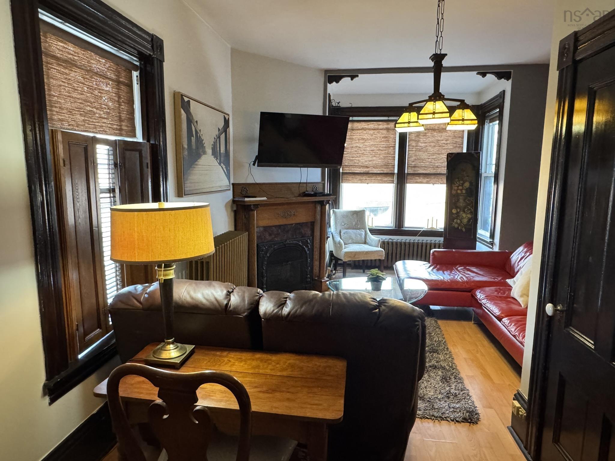 $649,900.00: 190 Main Street, Liverpool