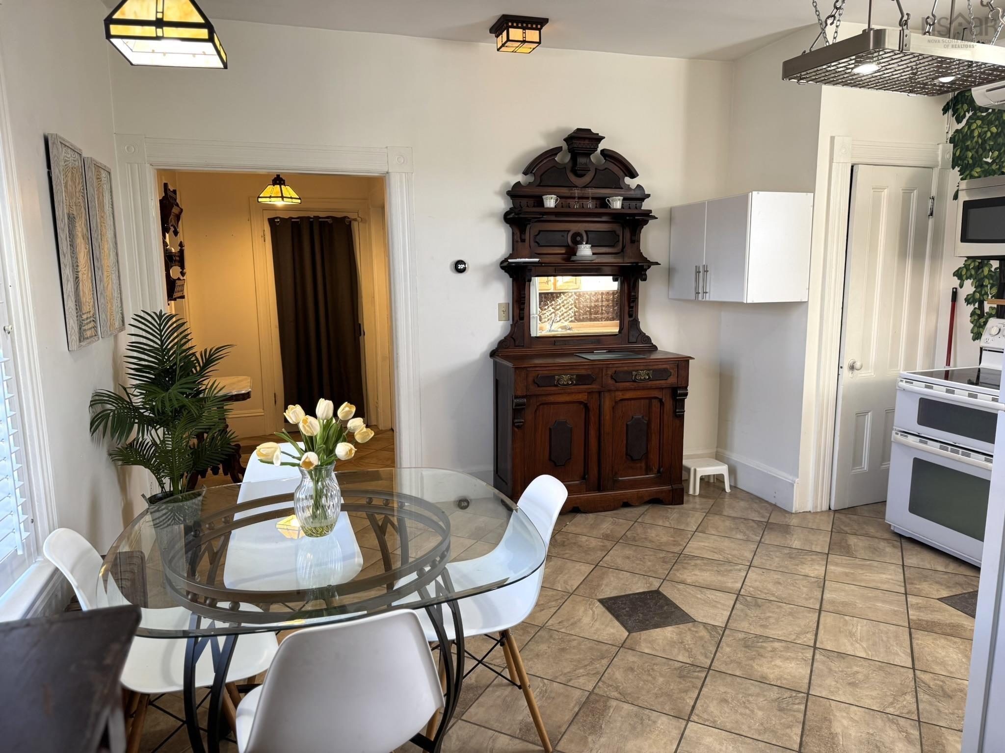 $649,900.00: 190 Main Street, Liverpool