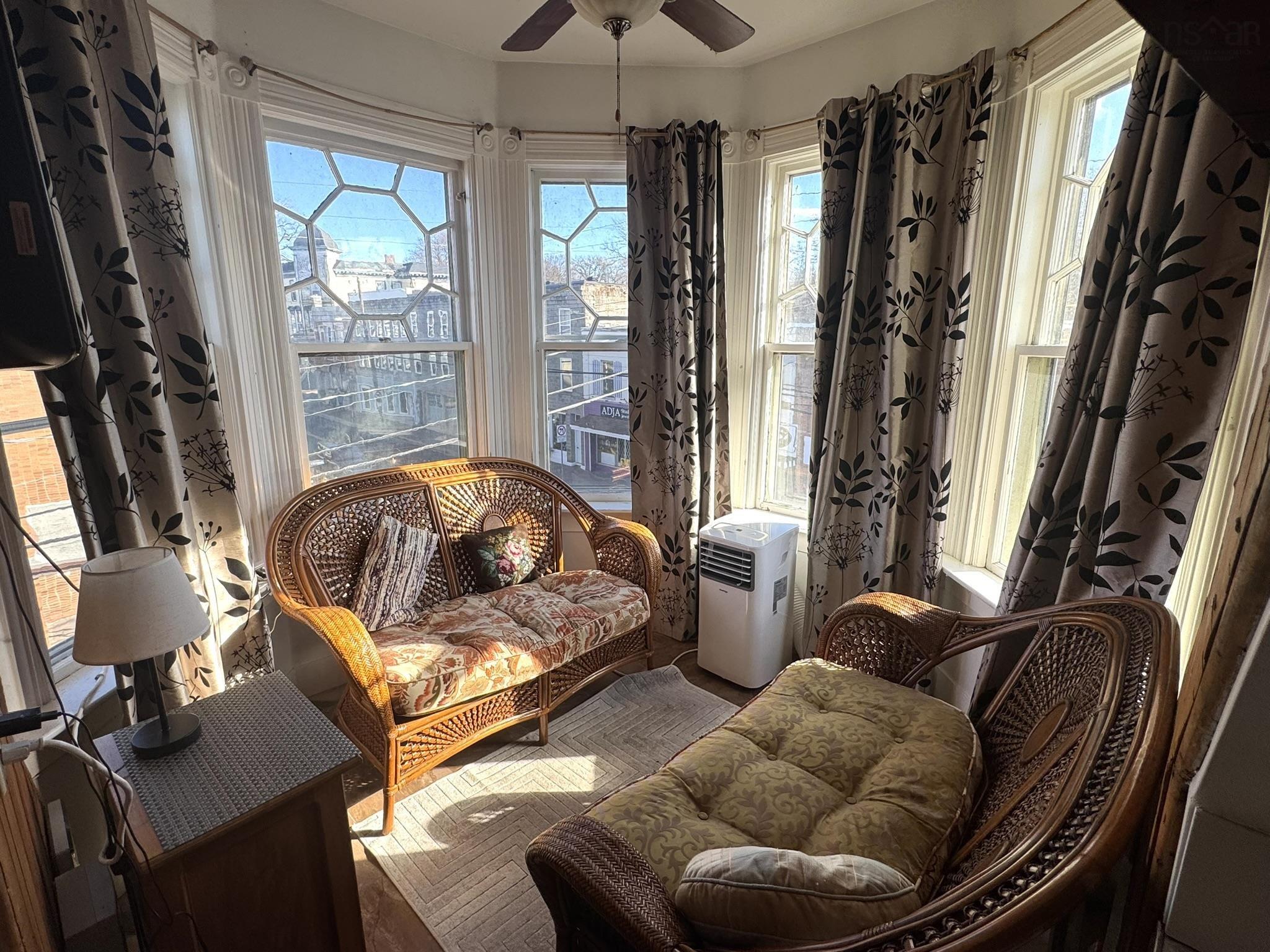 $649,900.00: 190 Main Street, Liverpool