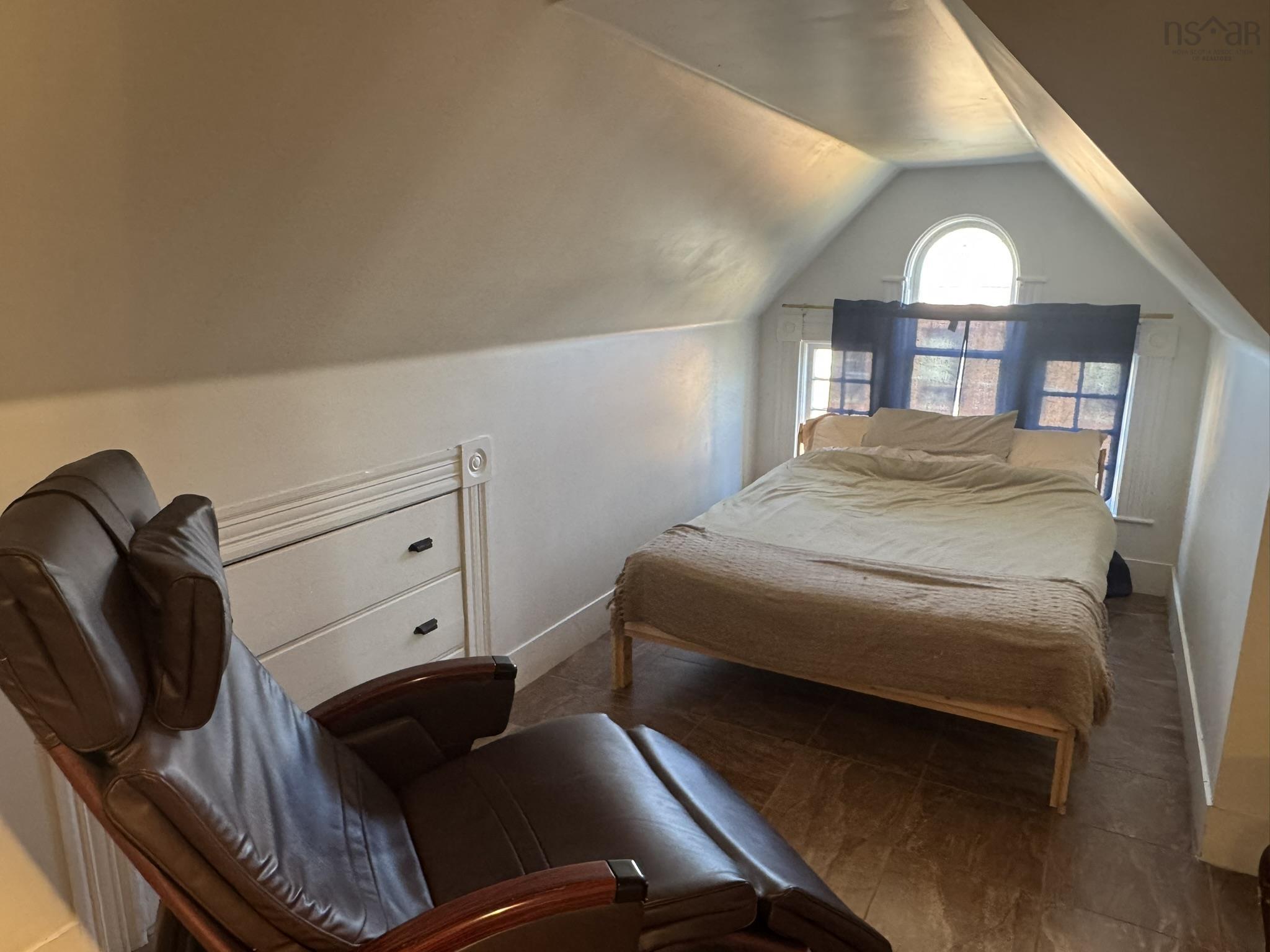 $649,900.00: 190 Main Street, Liverpool