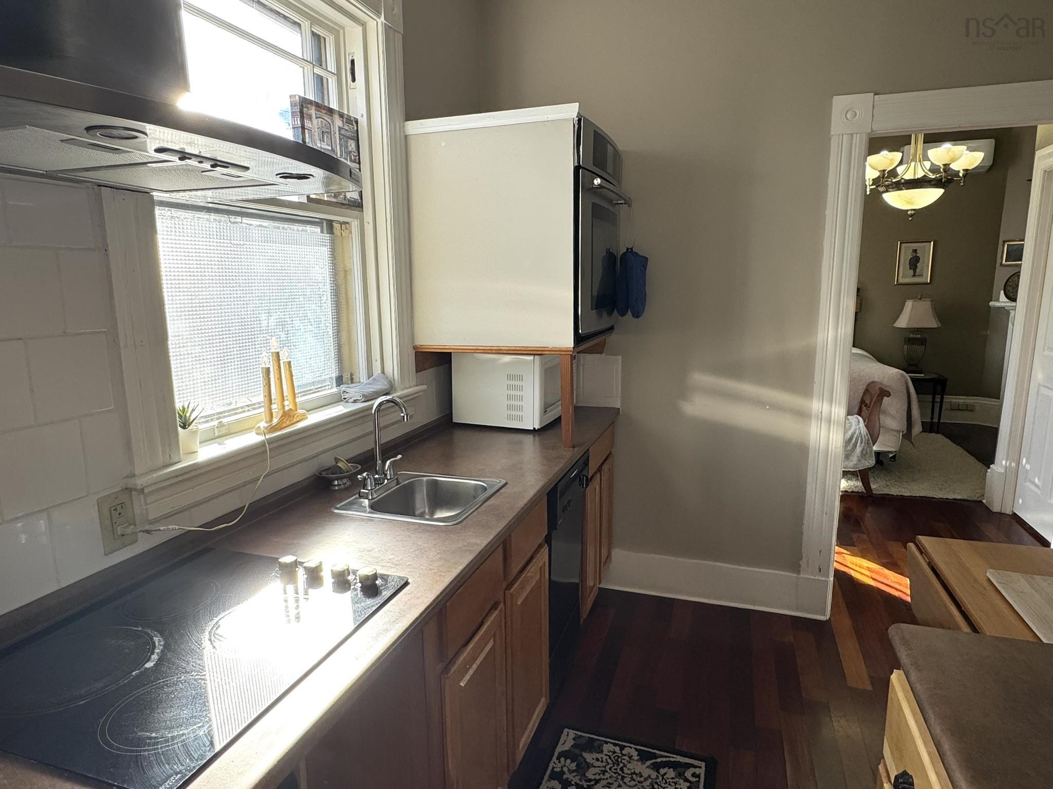 $649,900.00: 190 Main Street, Liverpool