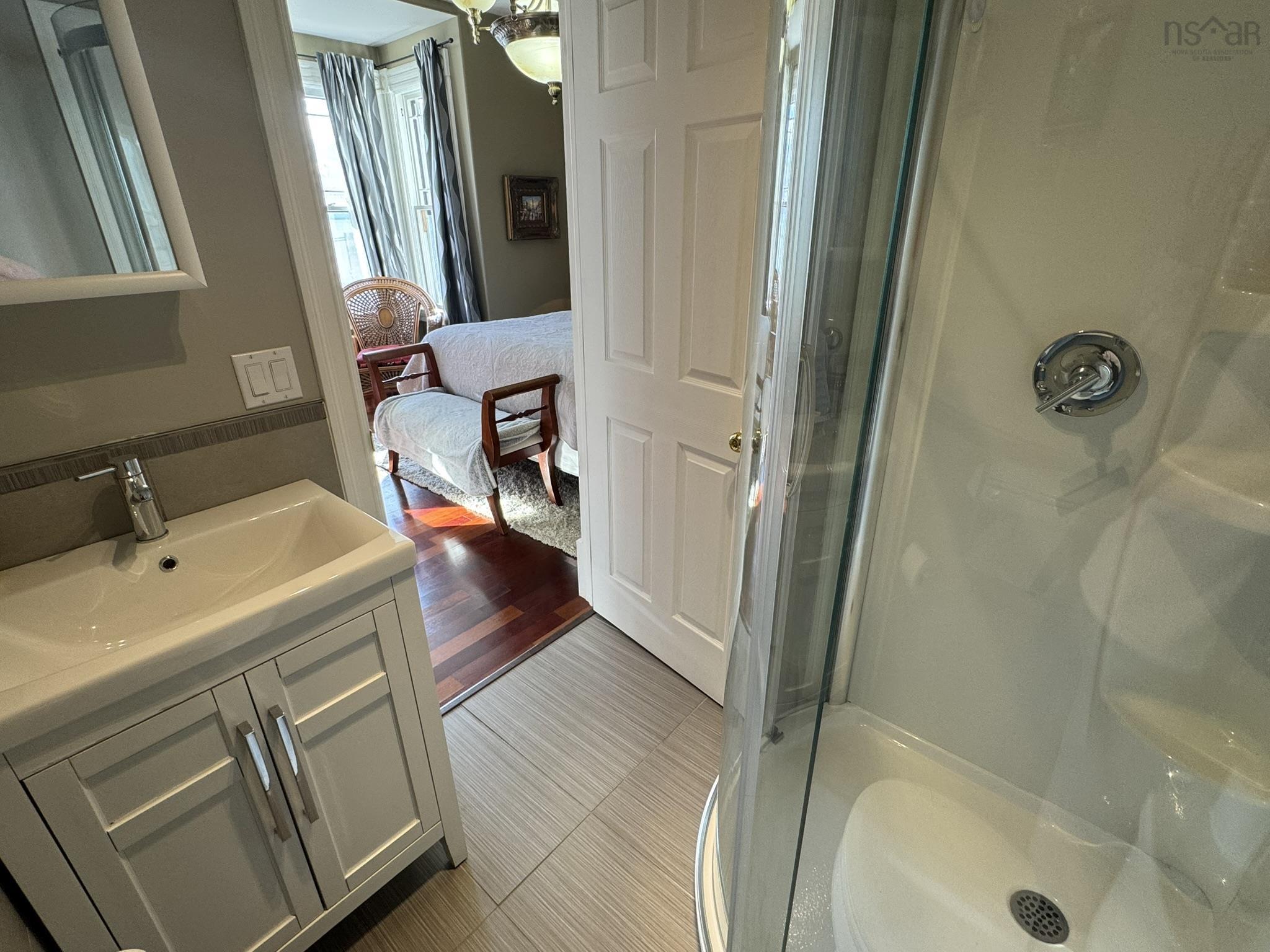 $649,900.00: 190 Main Street, Liverpool