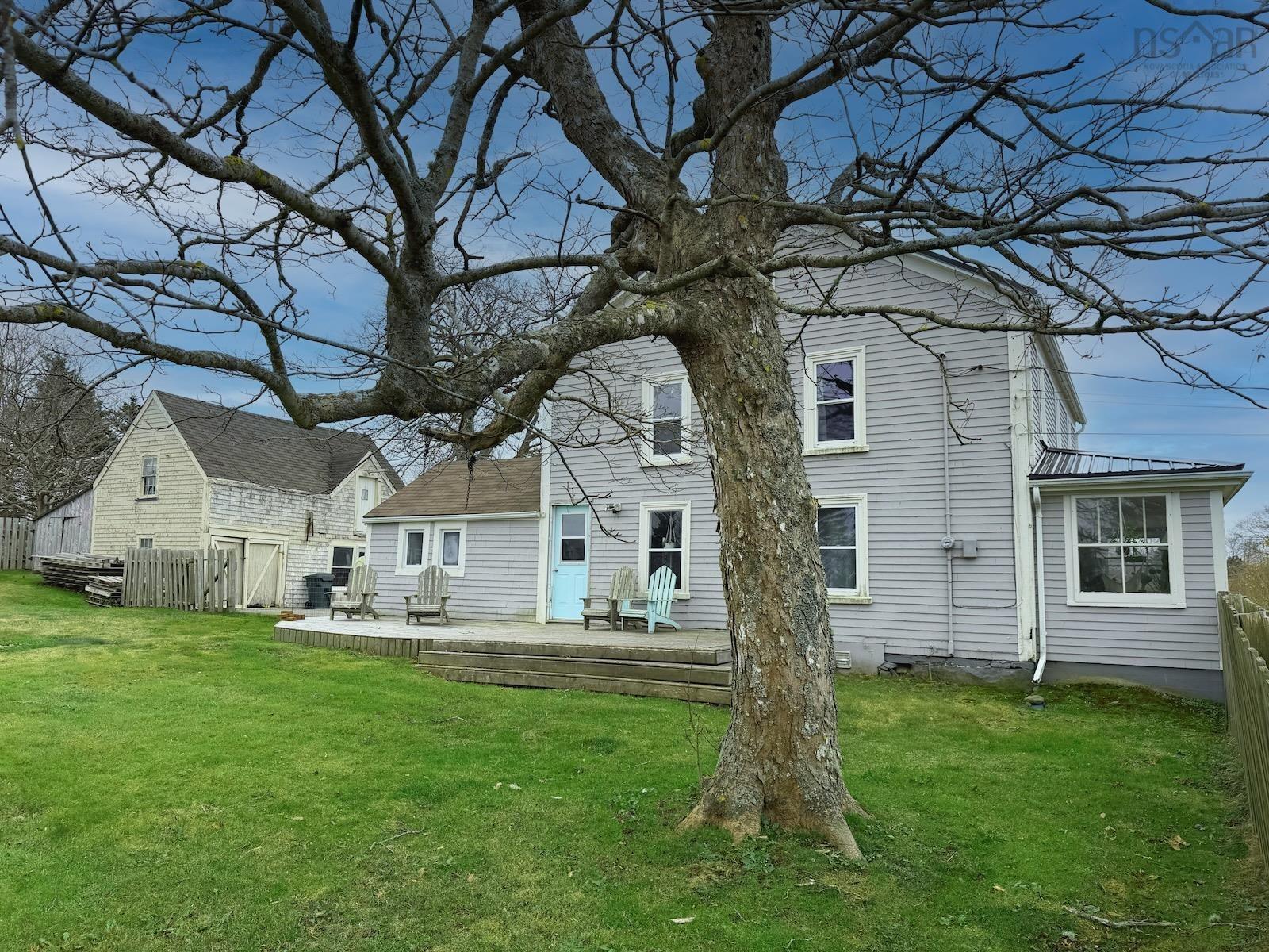 $369,900.00: 156 Main Shore Road, Milton Highlands