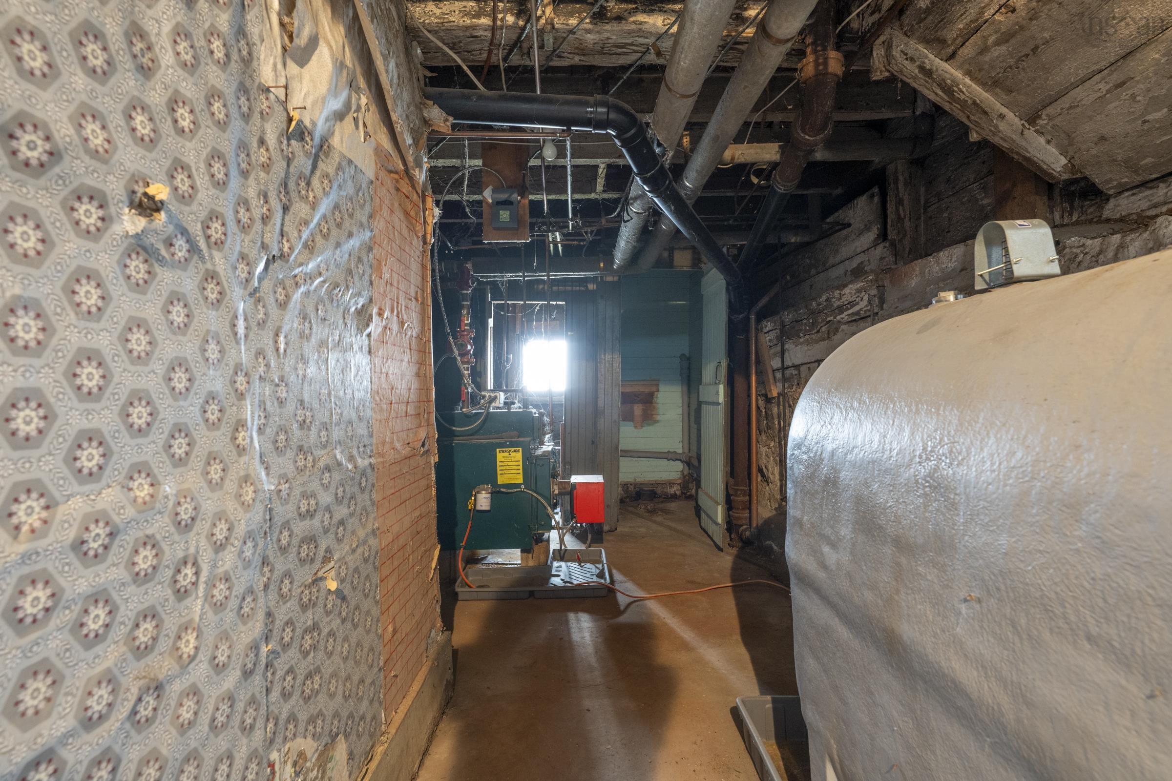 $700,000.00: 200 Montague Street, Lunenburg