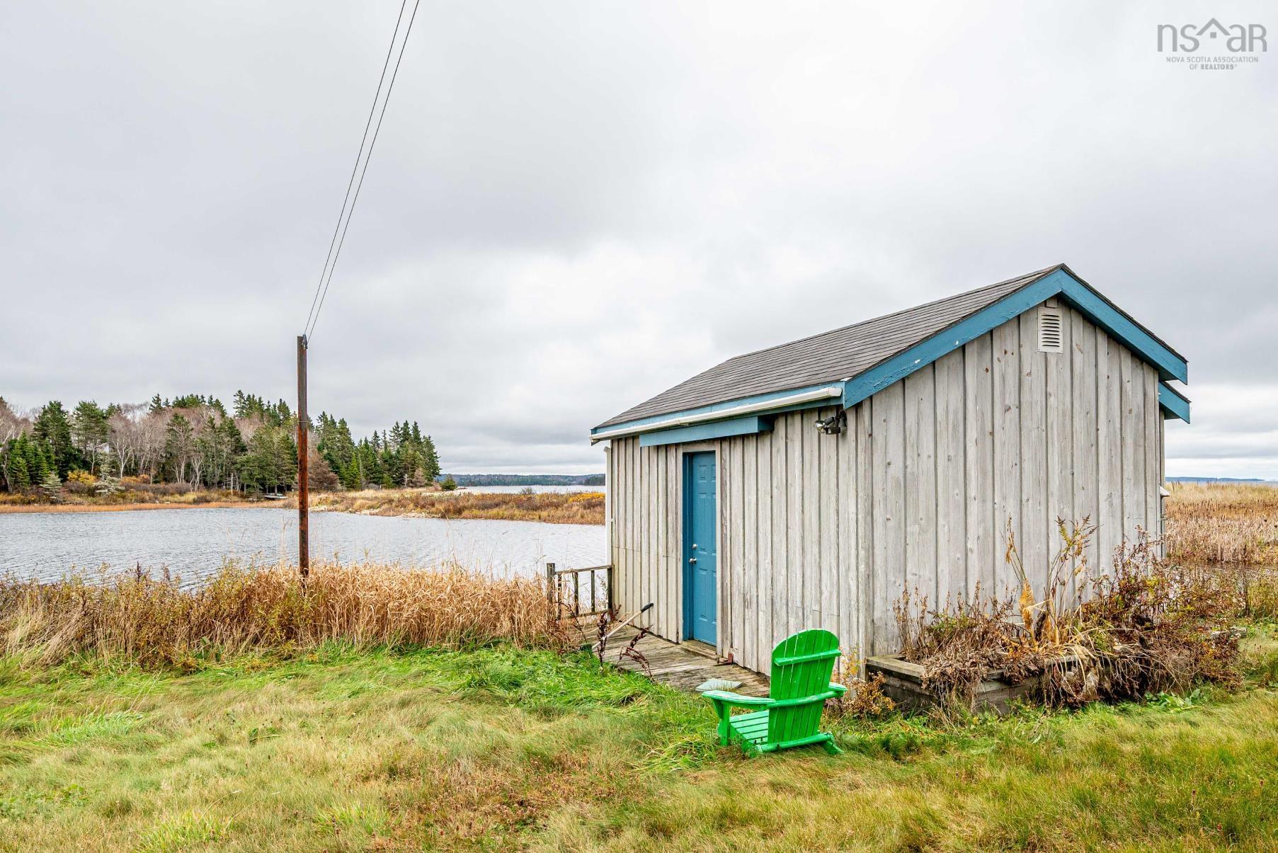 $549,000.00: 8278 St Margarets Bay Road, Black Point